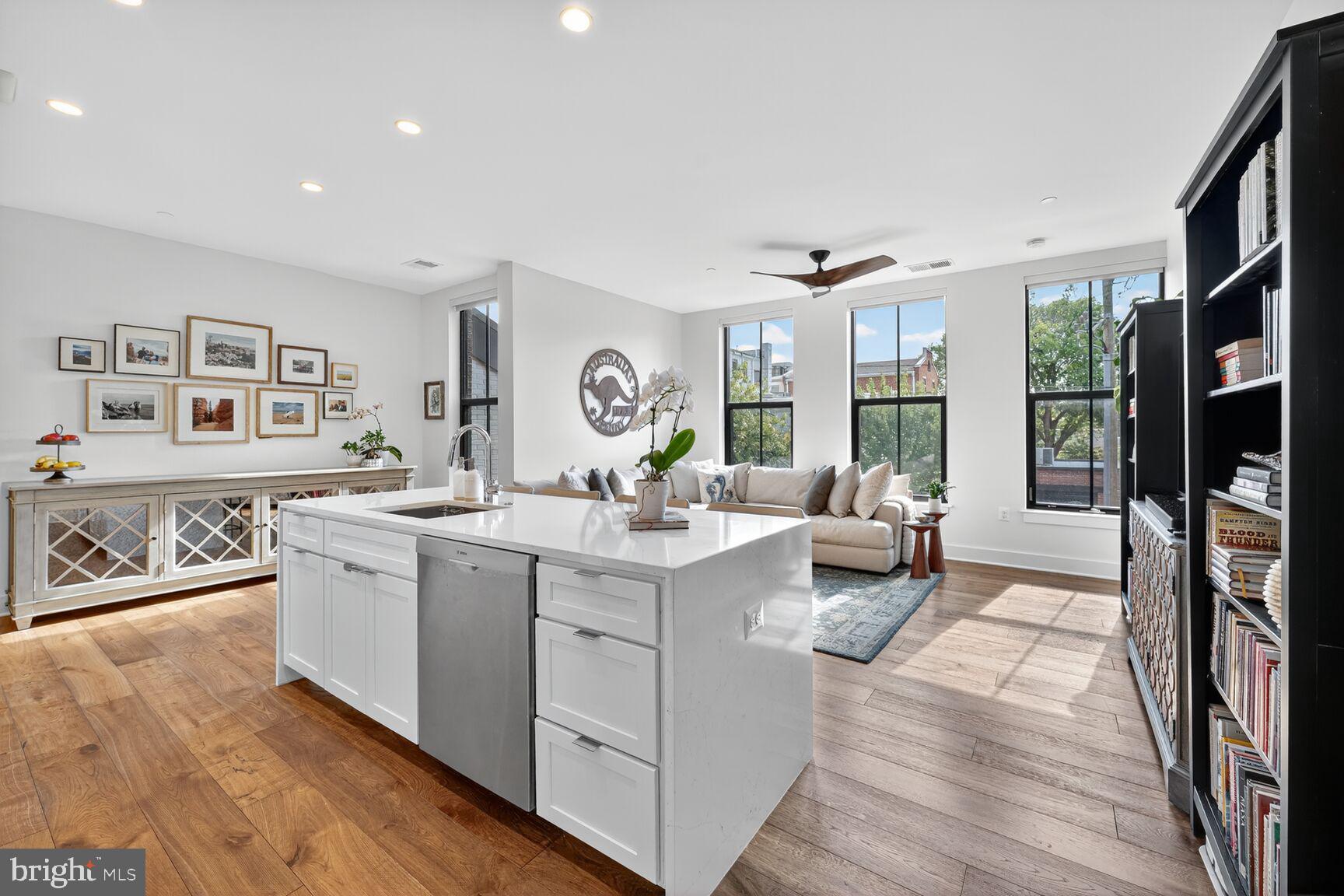 1312 KING STREET 210