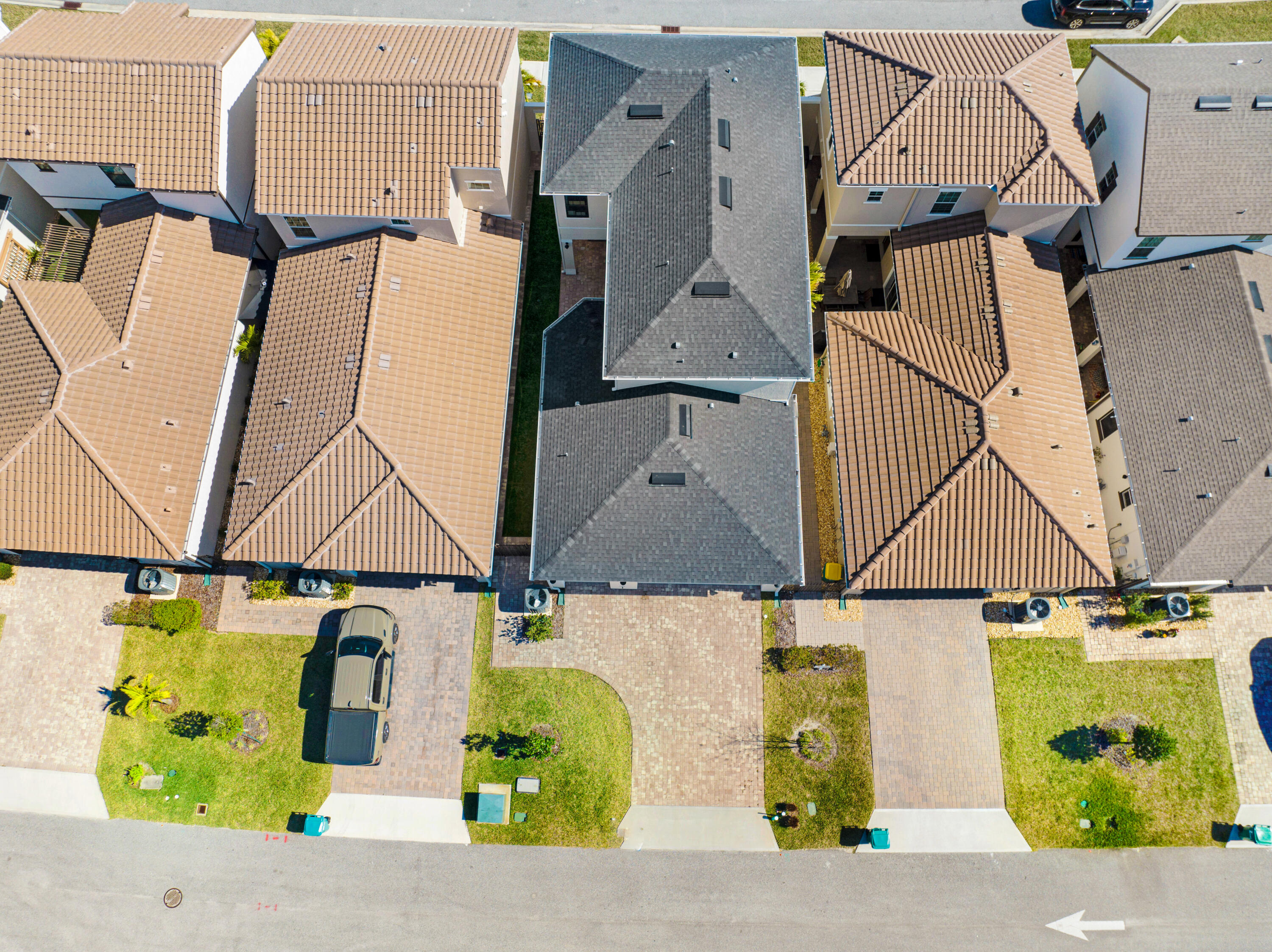 8048 Gullen Drive