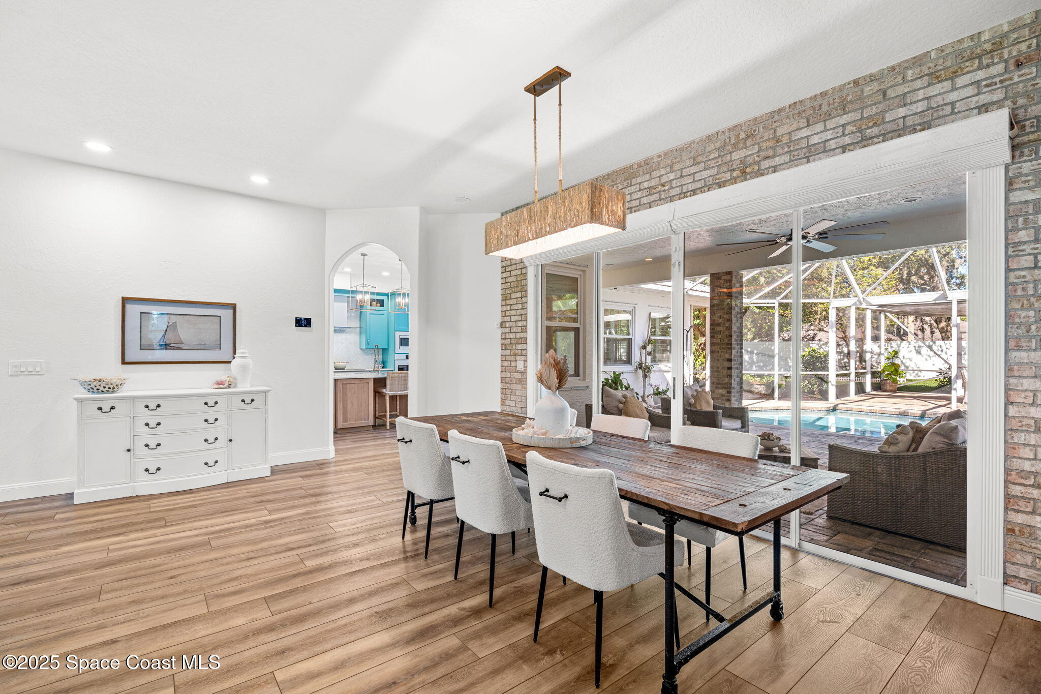 2115 River Oaks Court