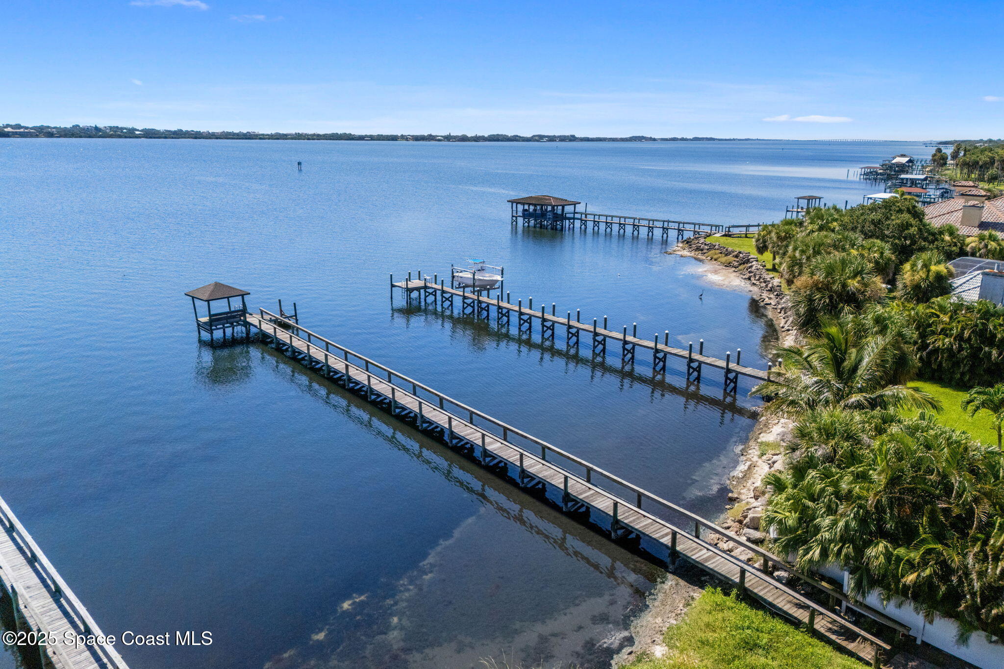 2115 River Oaks Court