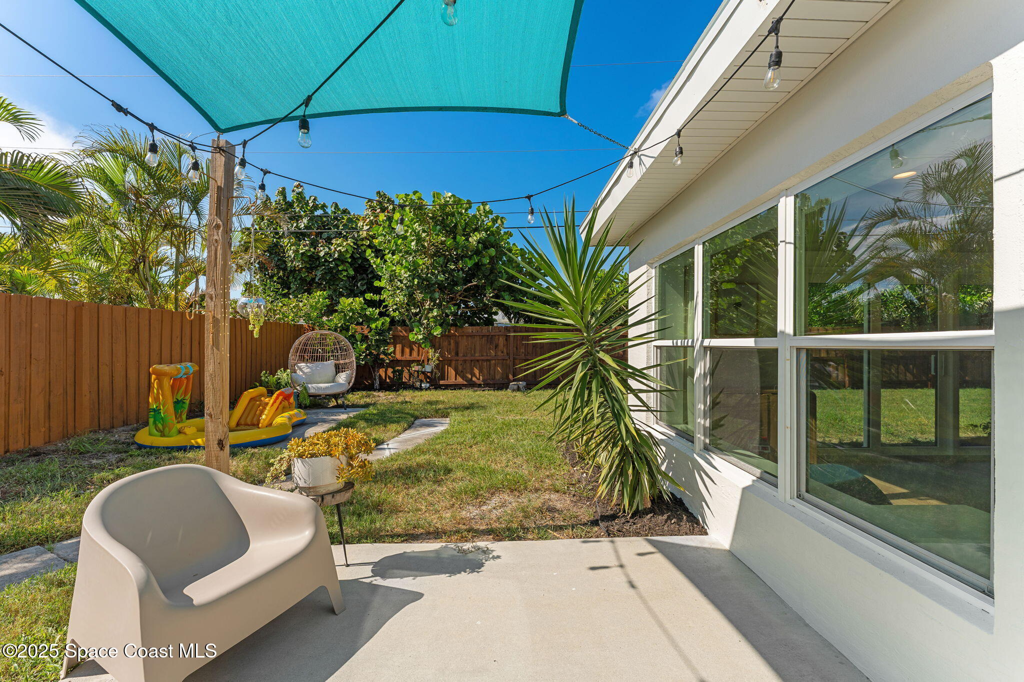 230 Harwood Avenue