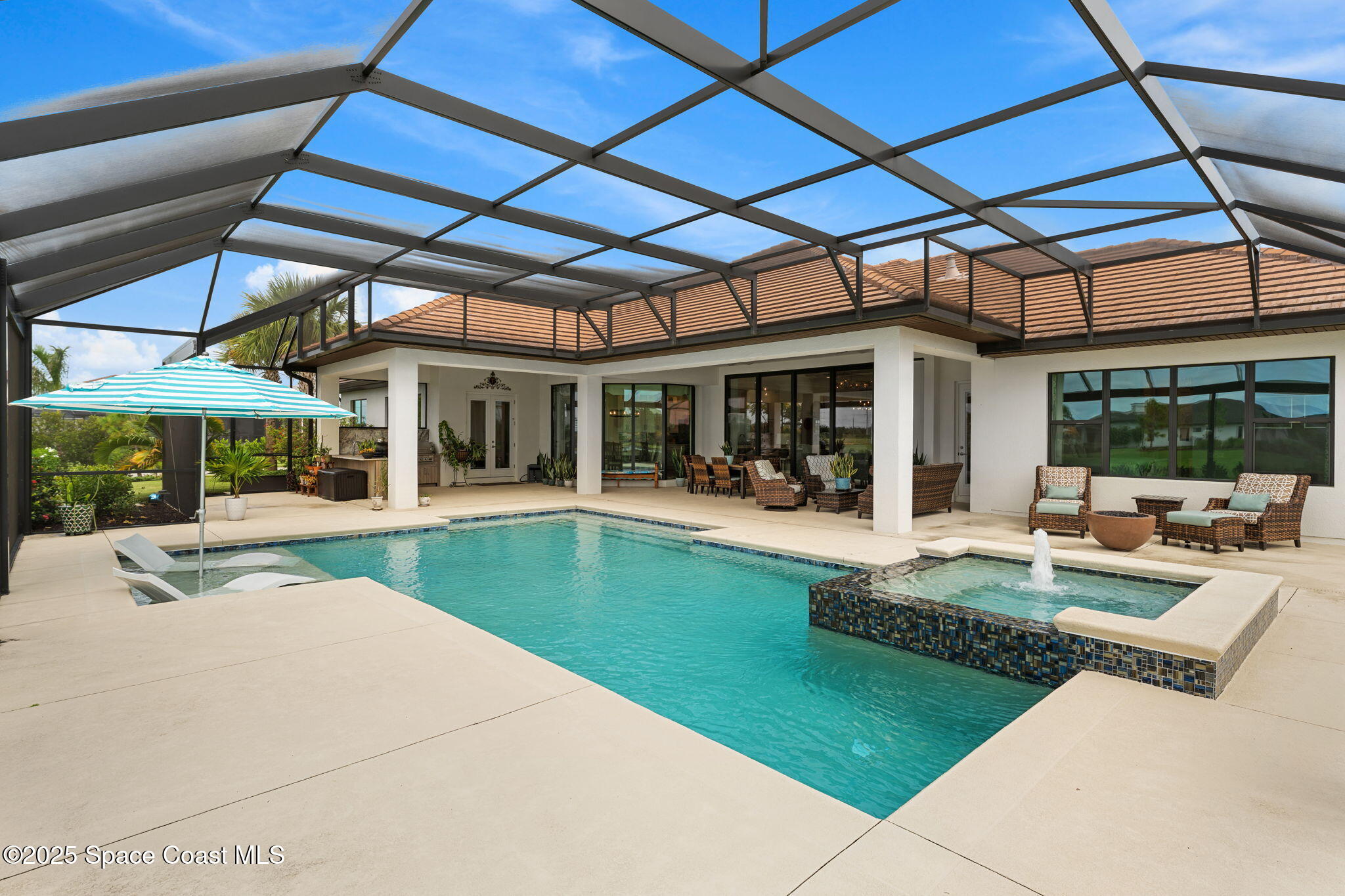 3709 Lake Adelaide Place