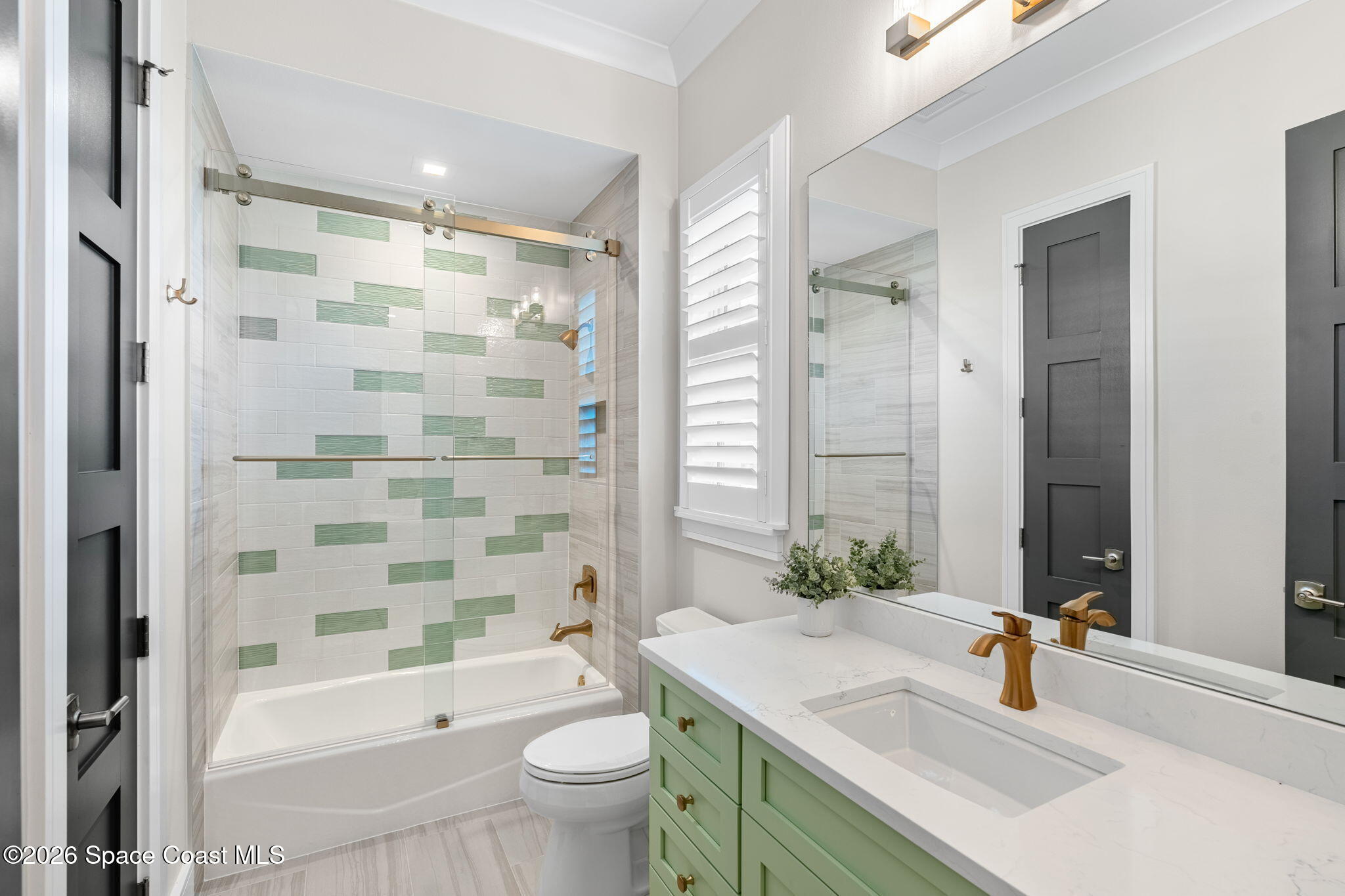 3778 Lake Adelaide Place