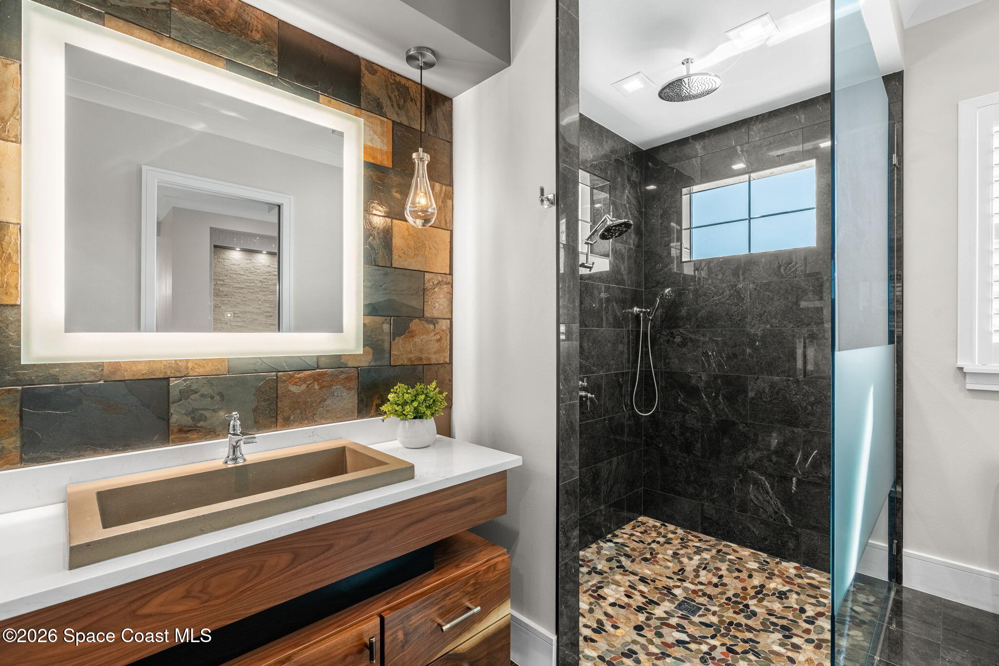 3778 Lake Adelaide Place