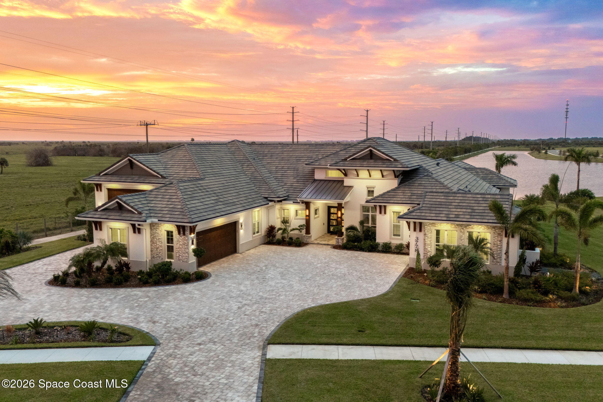 3778 Lake Adelaide Place