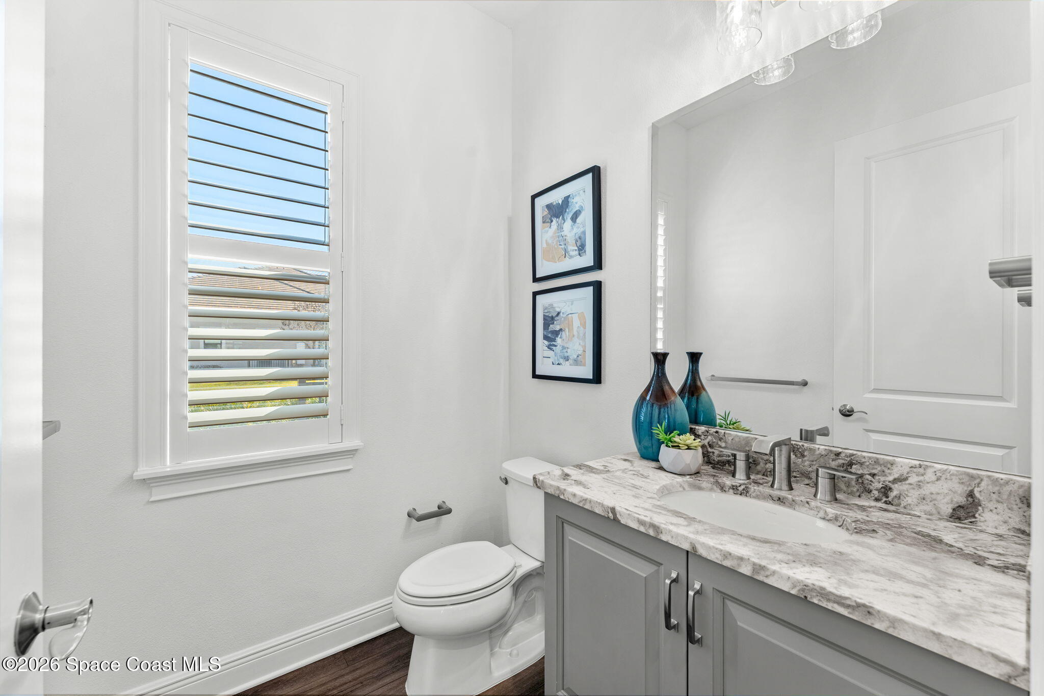 3638 Lake Adelaide Place