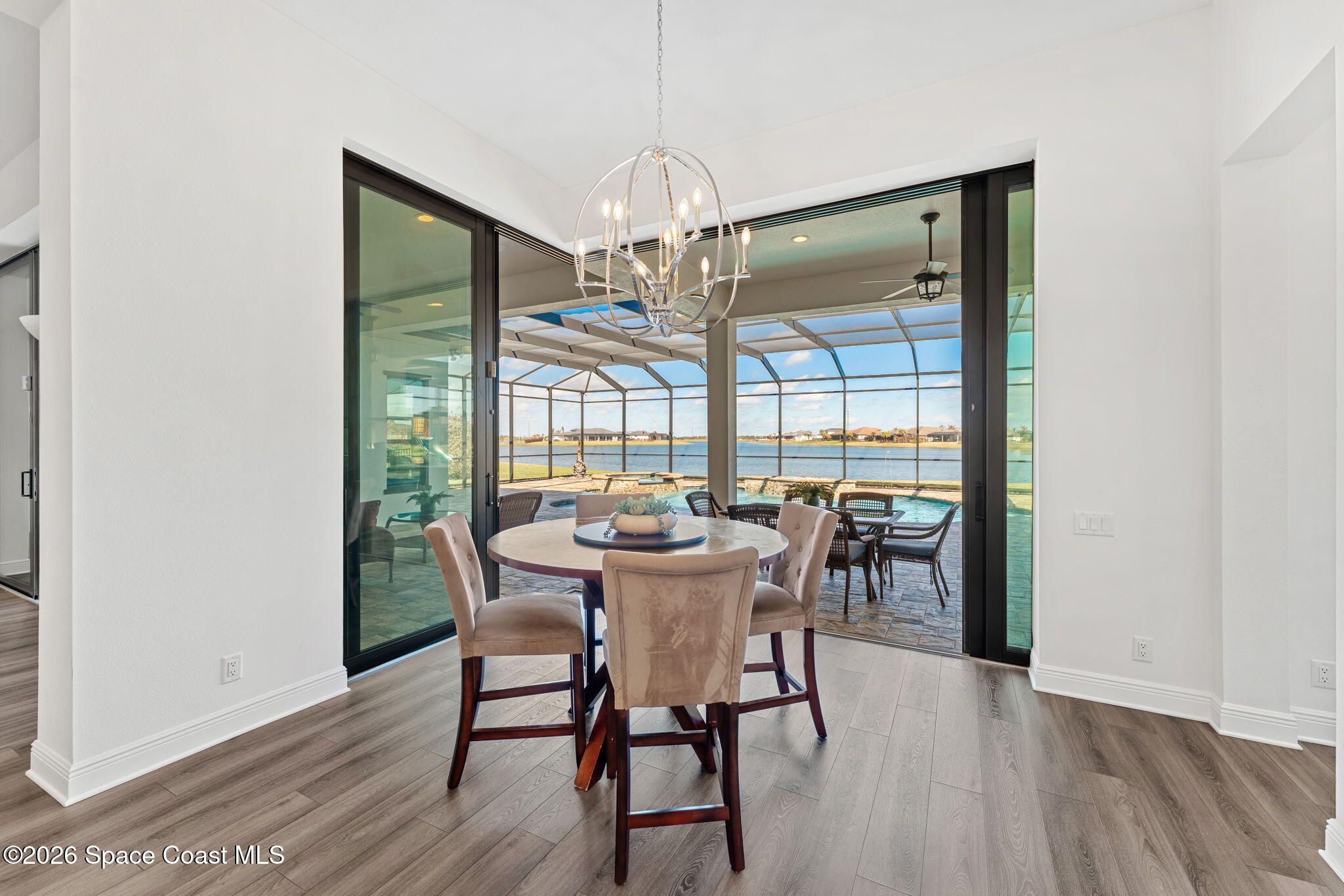 3638 Lake Adelaide Place