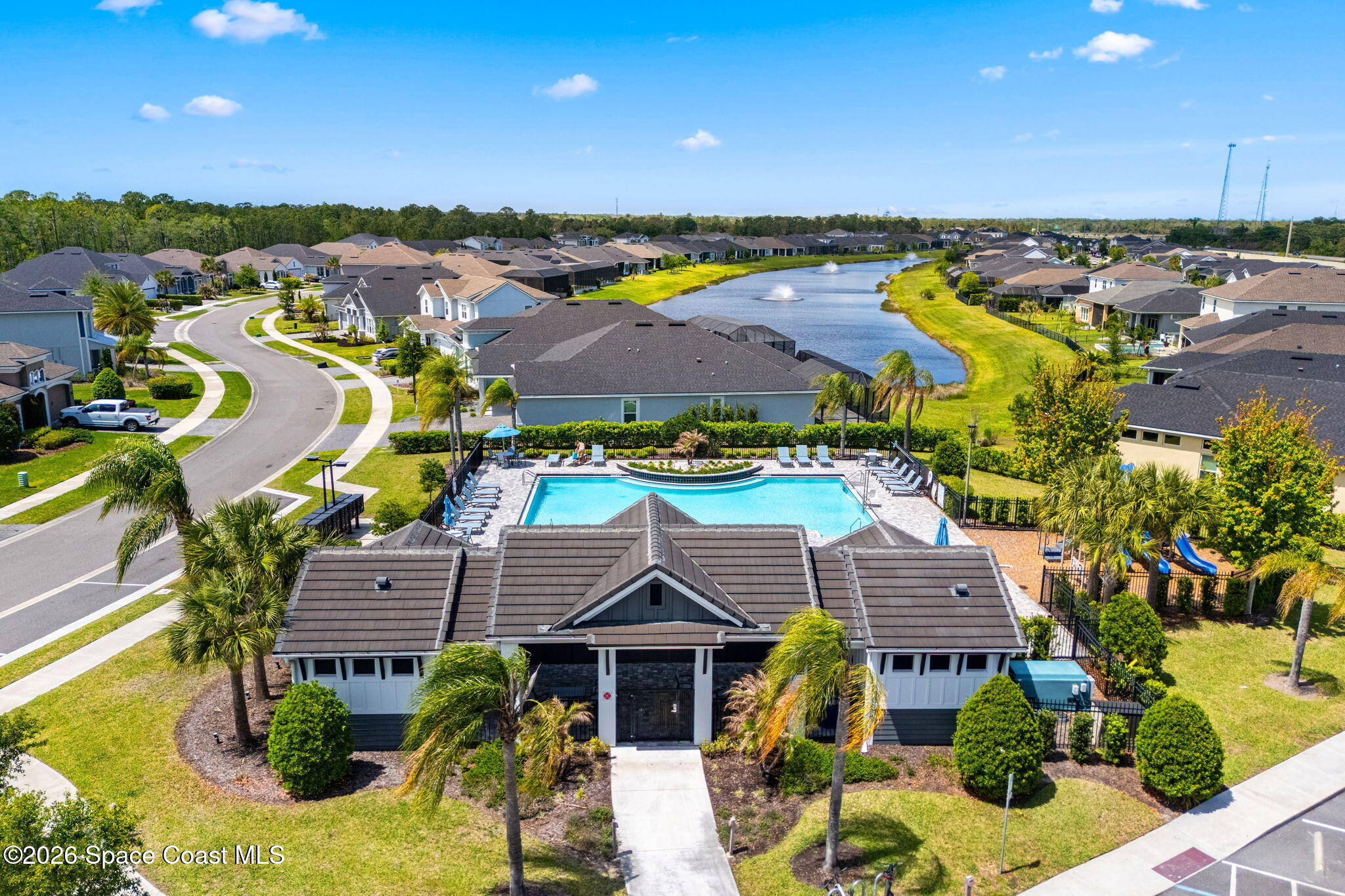 6234 W Fallsgrove Lane