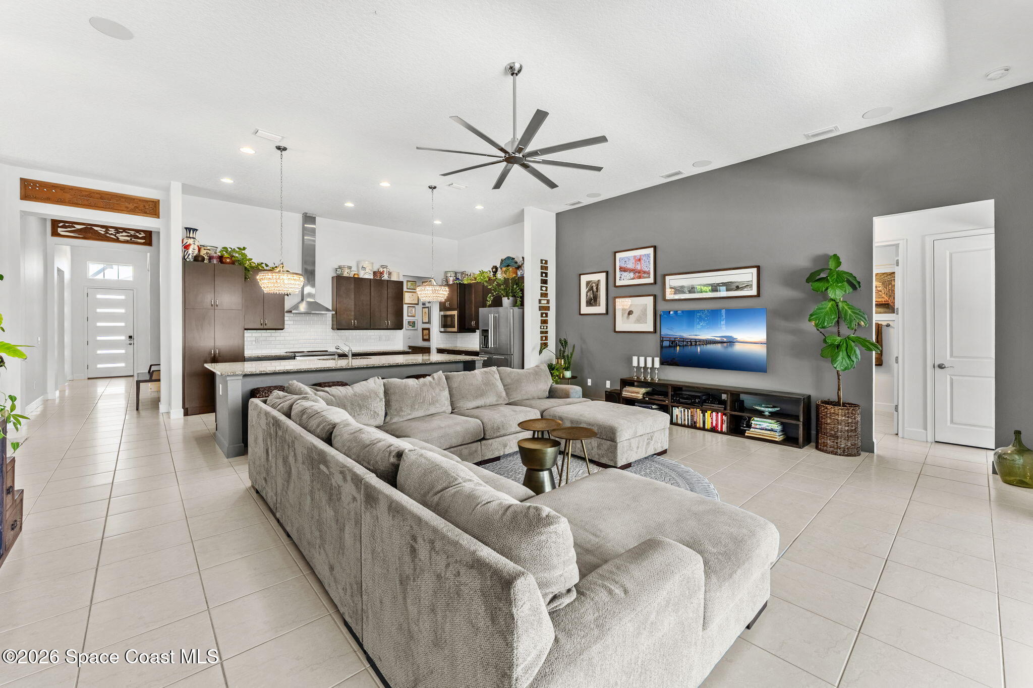 6234 W Fallsgrove Lane