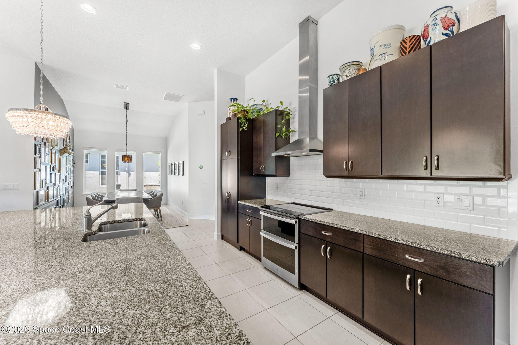 6234 W Fallsgrove Lane