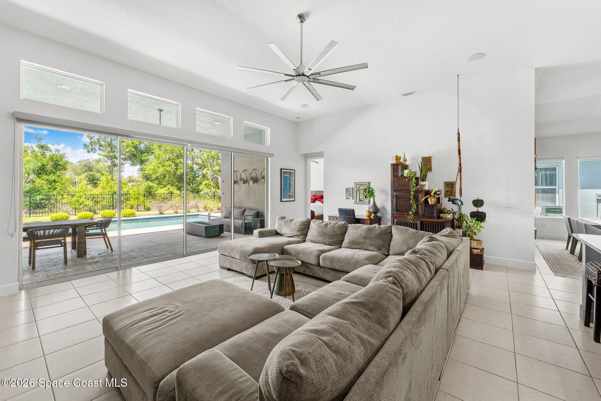 6234 W Fallsgrove Lane