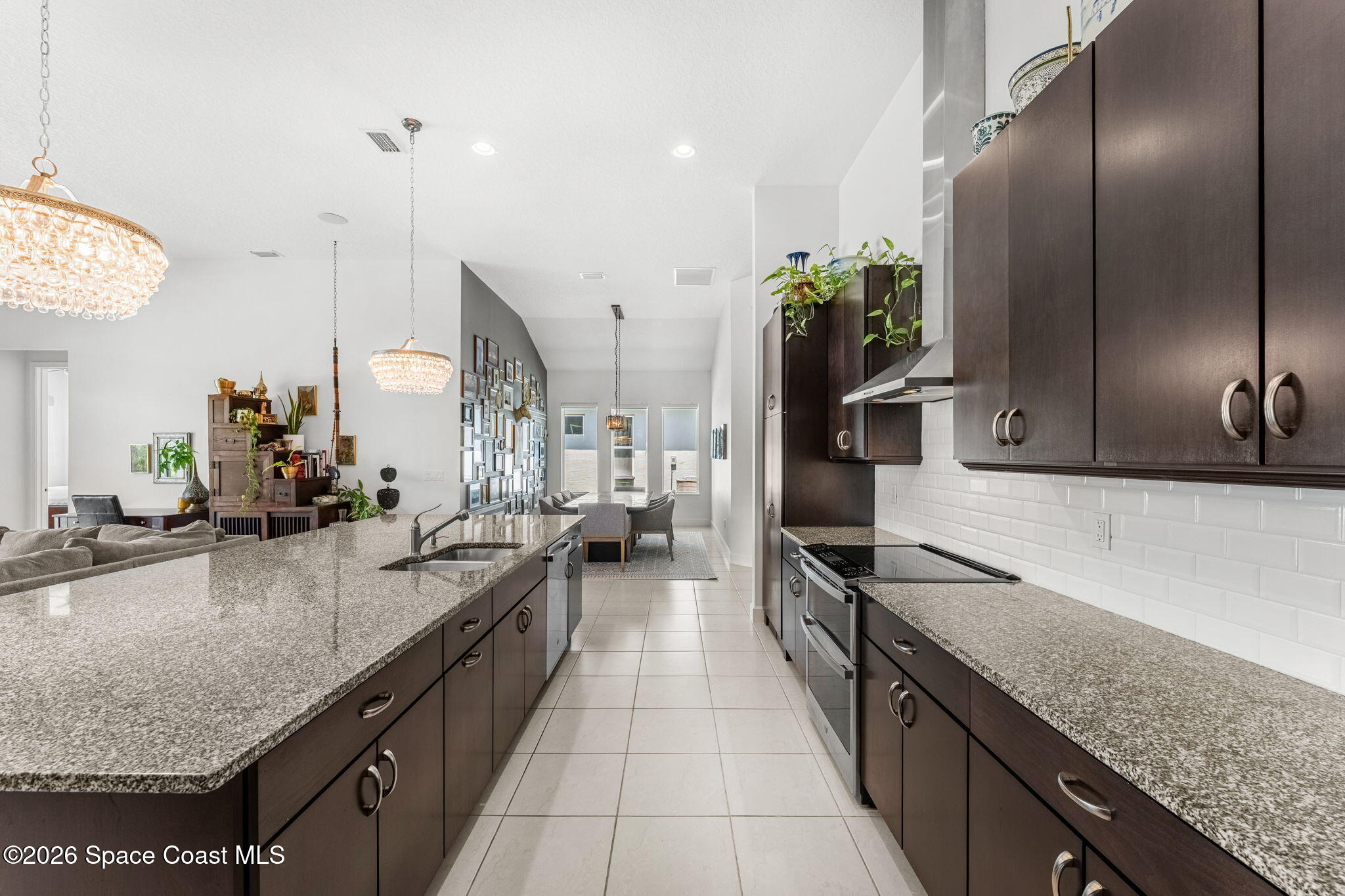 6234 W Fallsgrove Lane