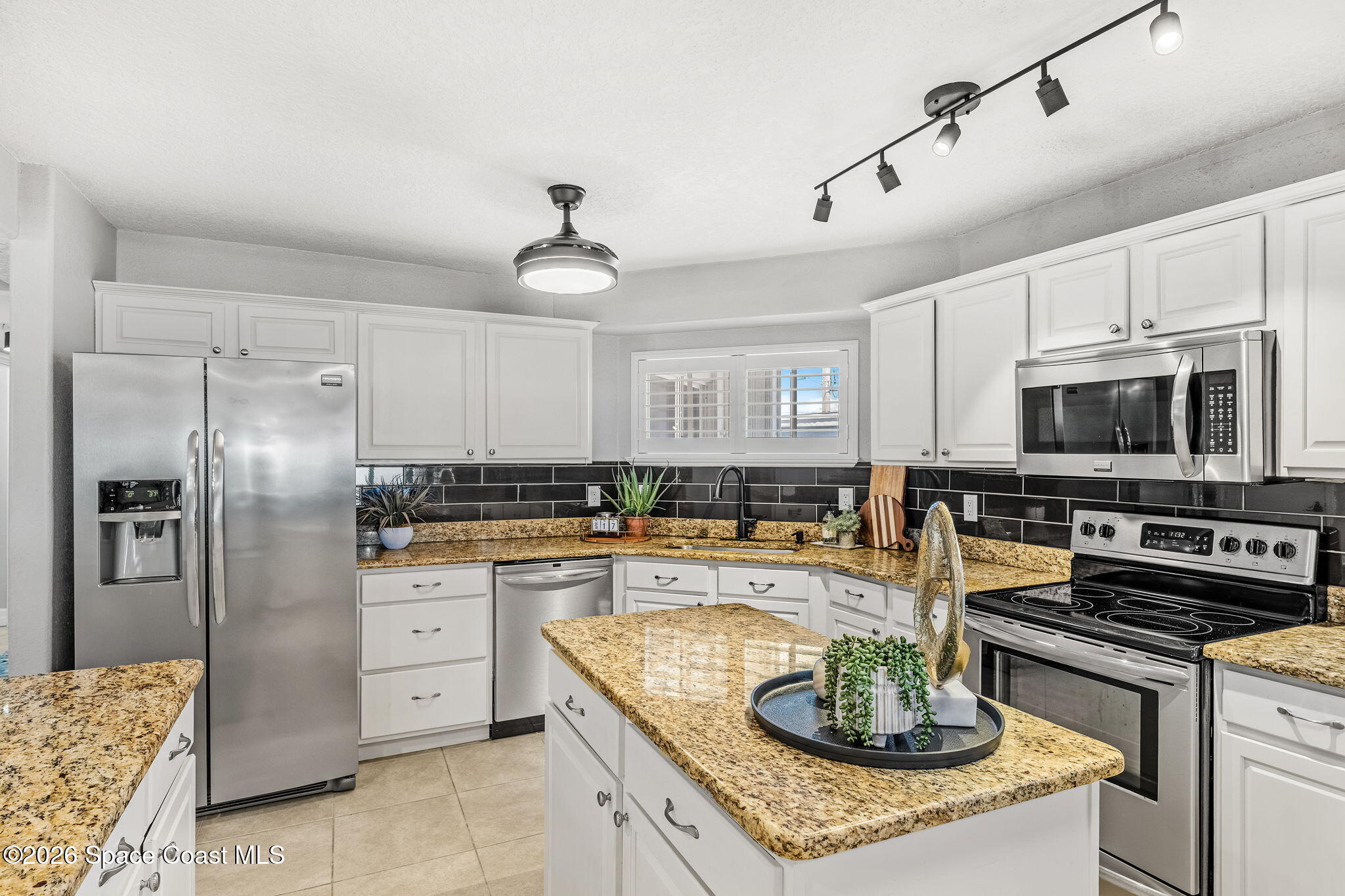 1493 S Atlantic Avenue 21