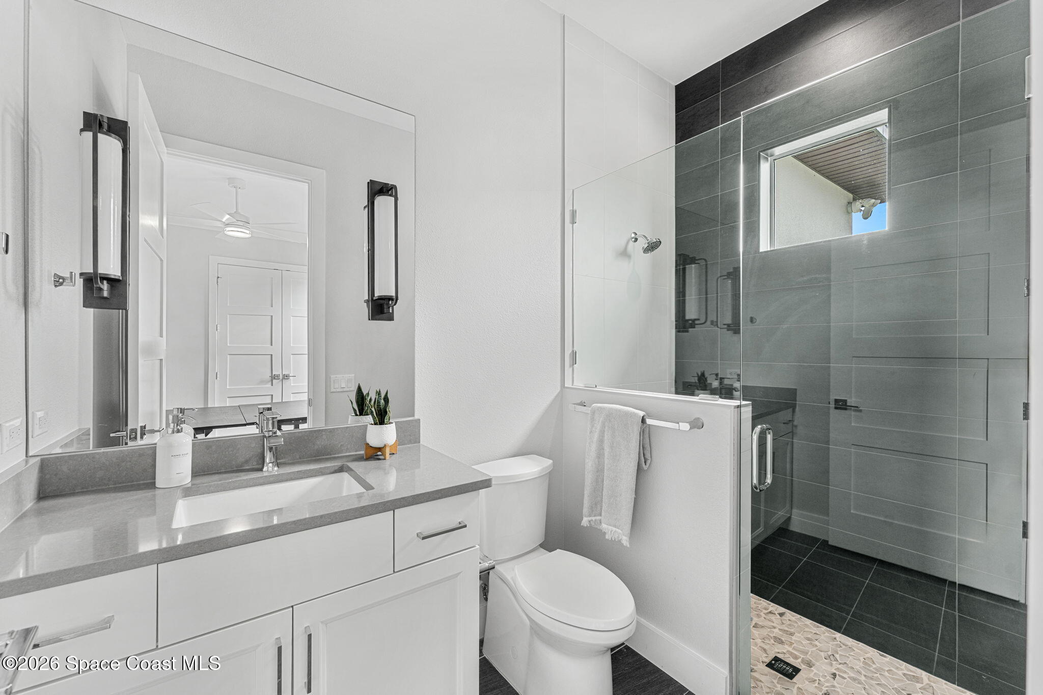 3698 Lake Adelaide Place