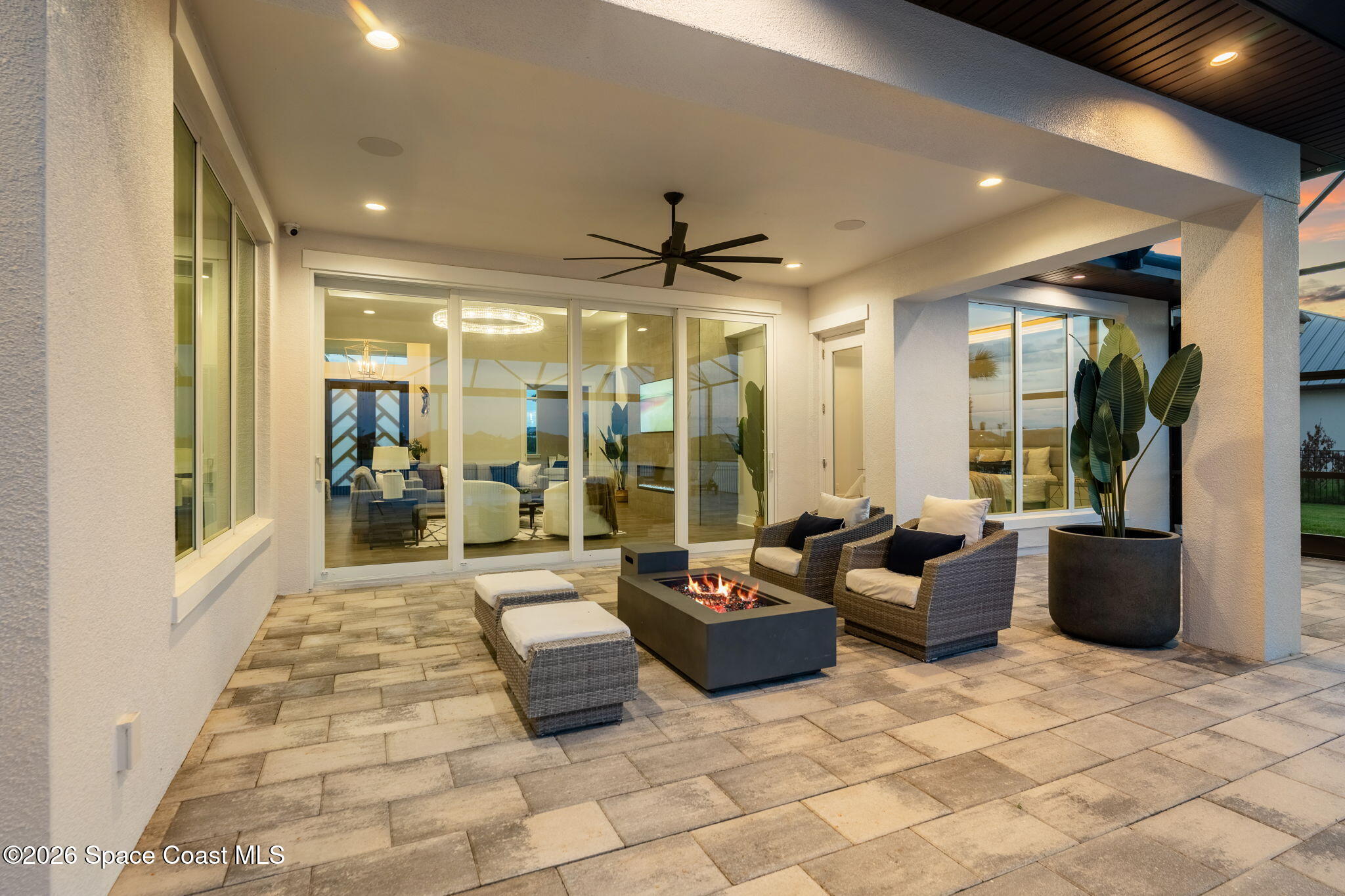 3698 Lake Adelaide Place