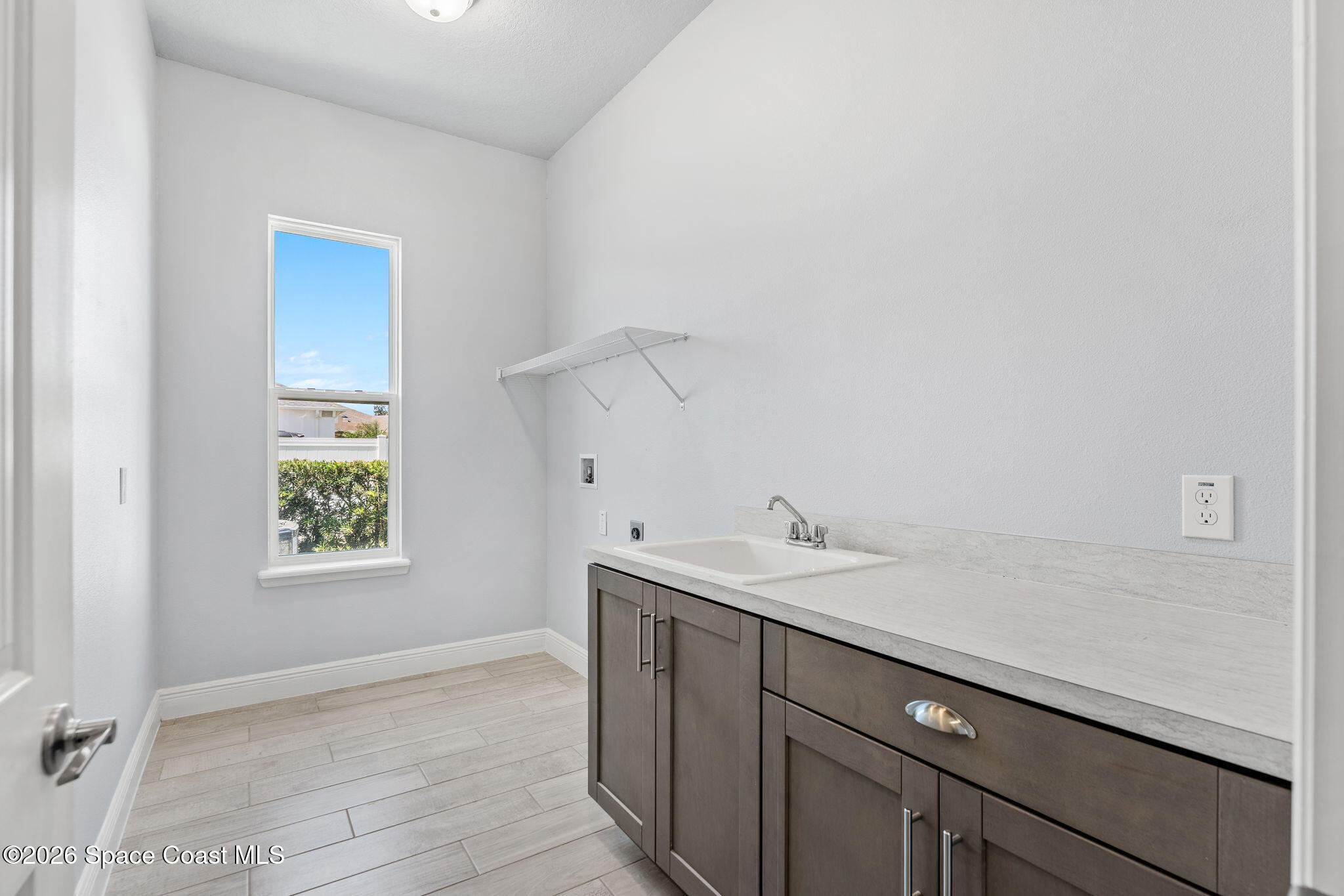 5250 Ambrosia Lane