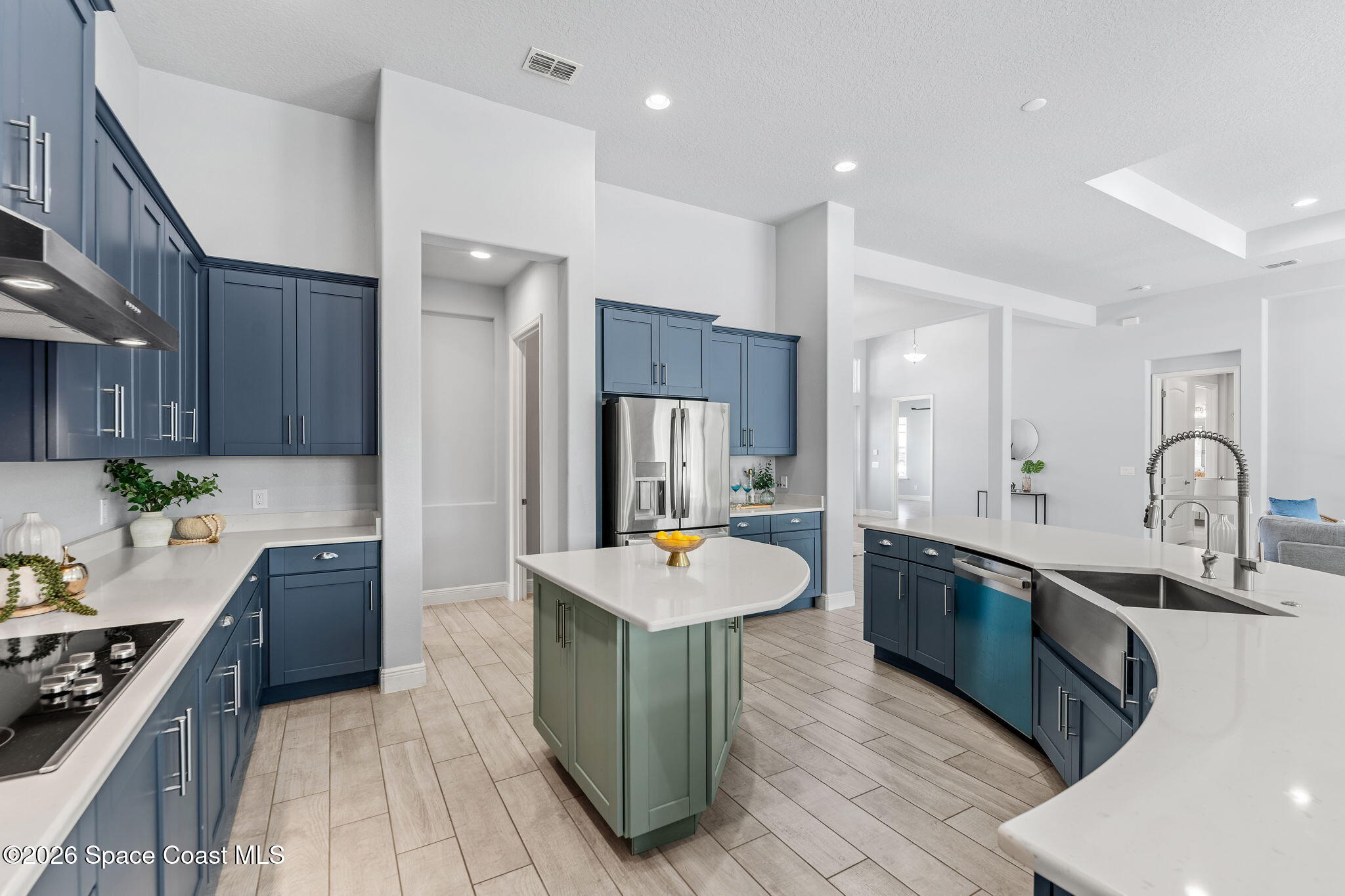 5250 Ambrosia Lane
