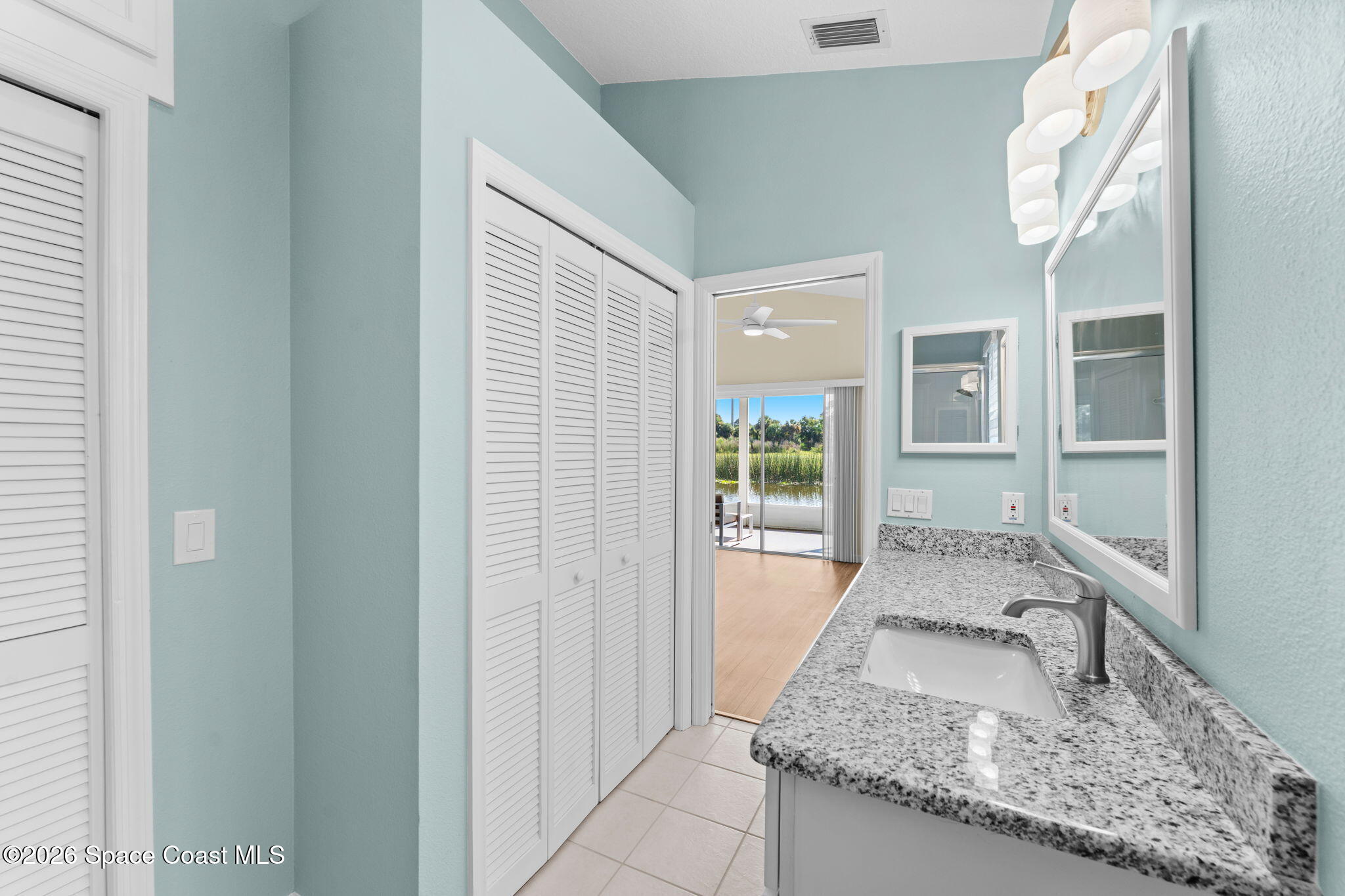 761 E Plantation Drive
