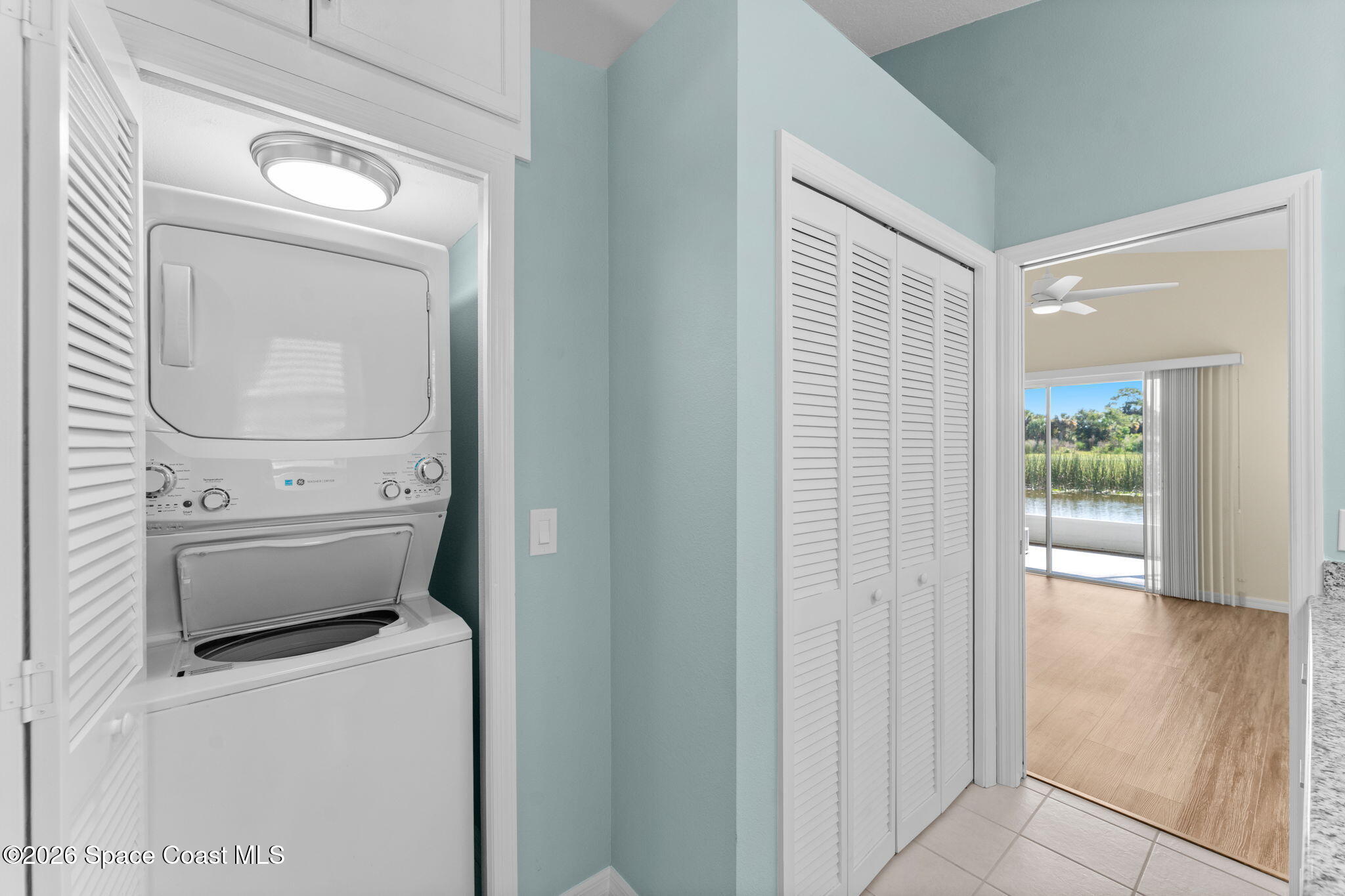 761 E Plantation Drive