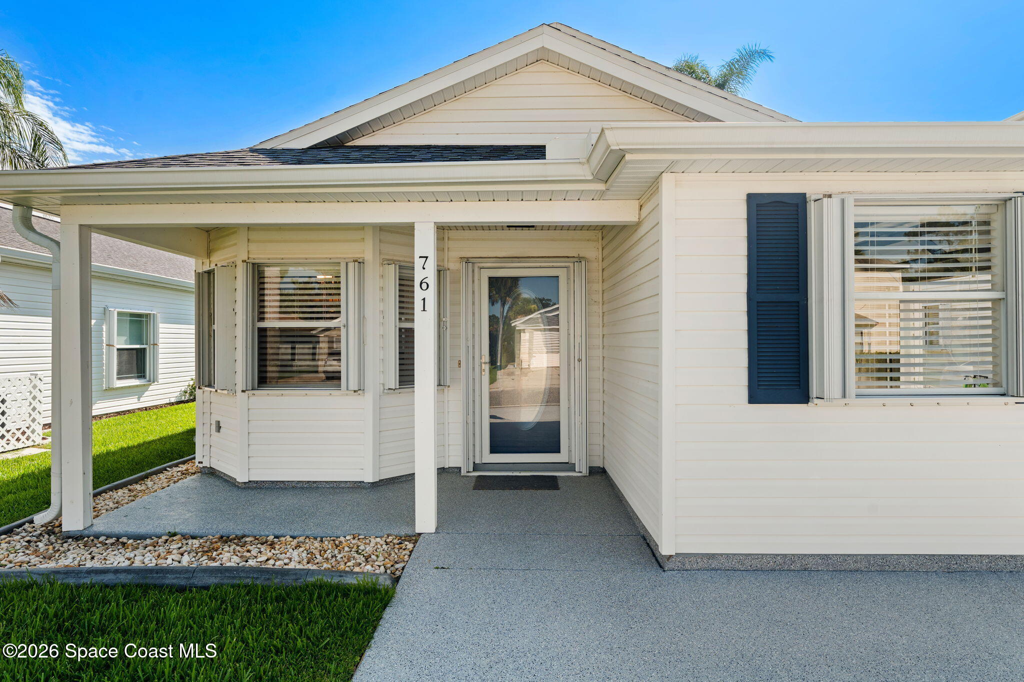 761 E Plantation Drive
