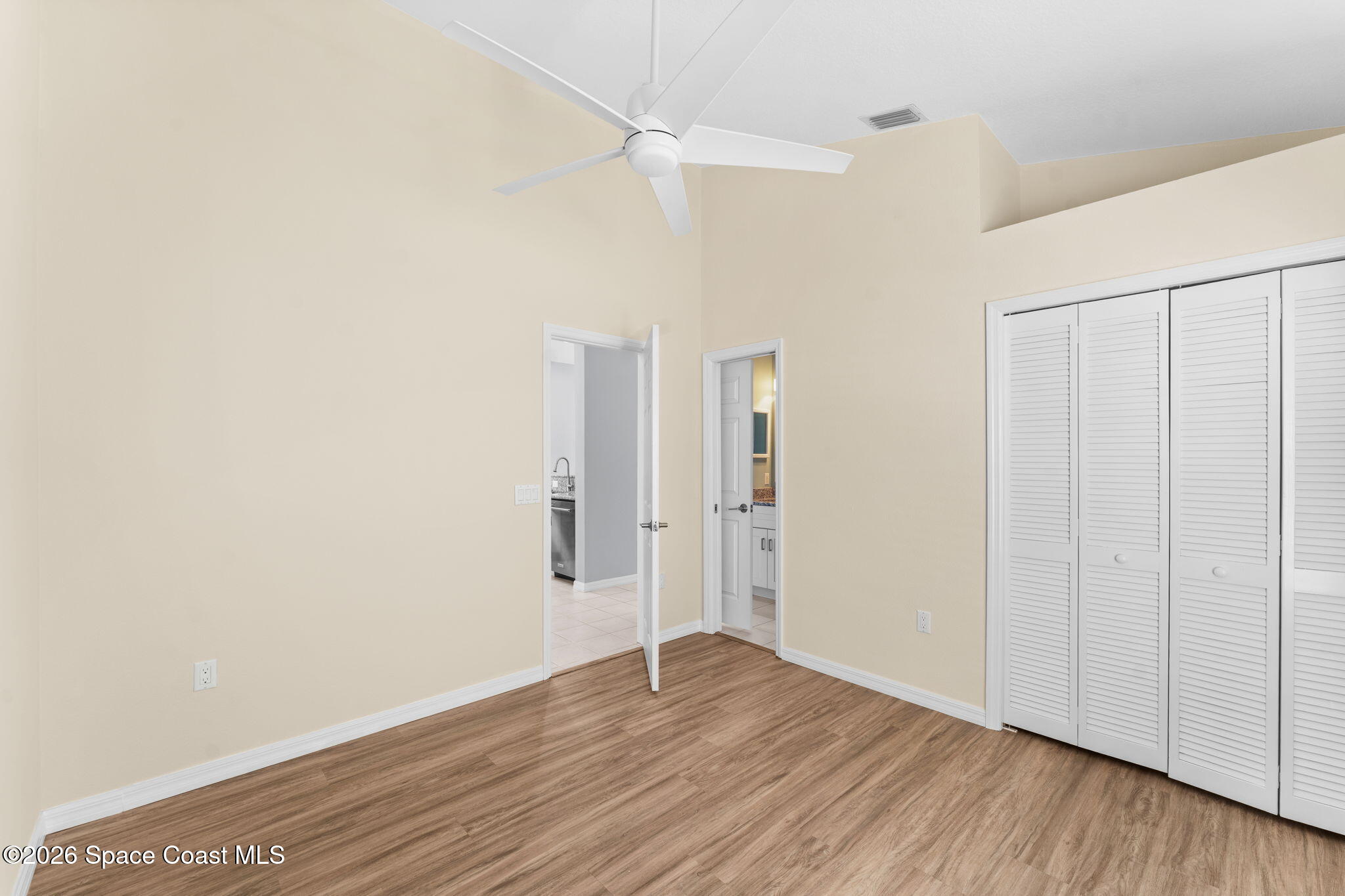 761 E Plantation Drive