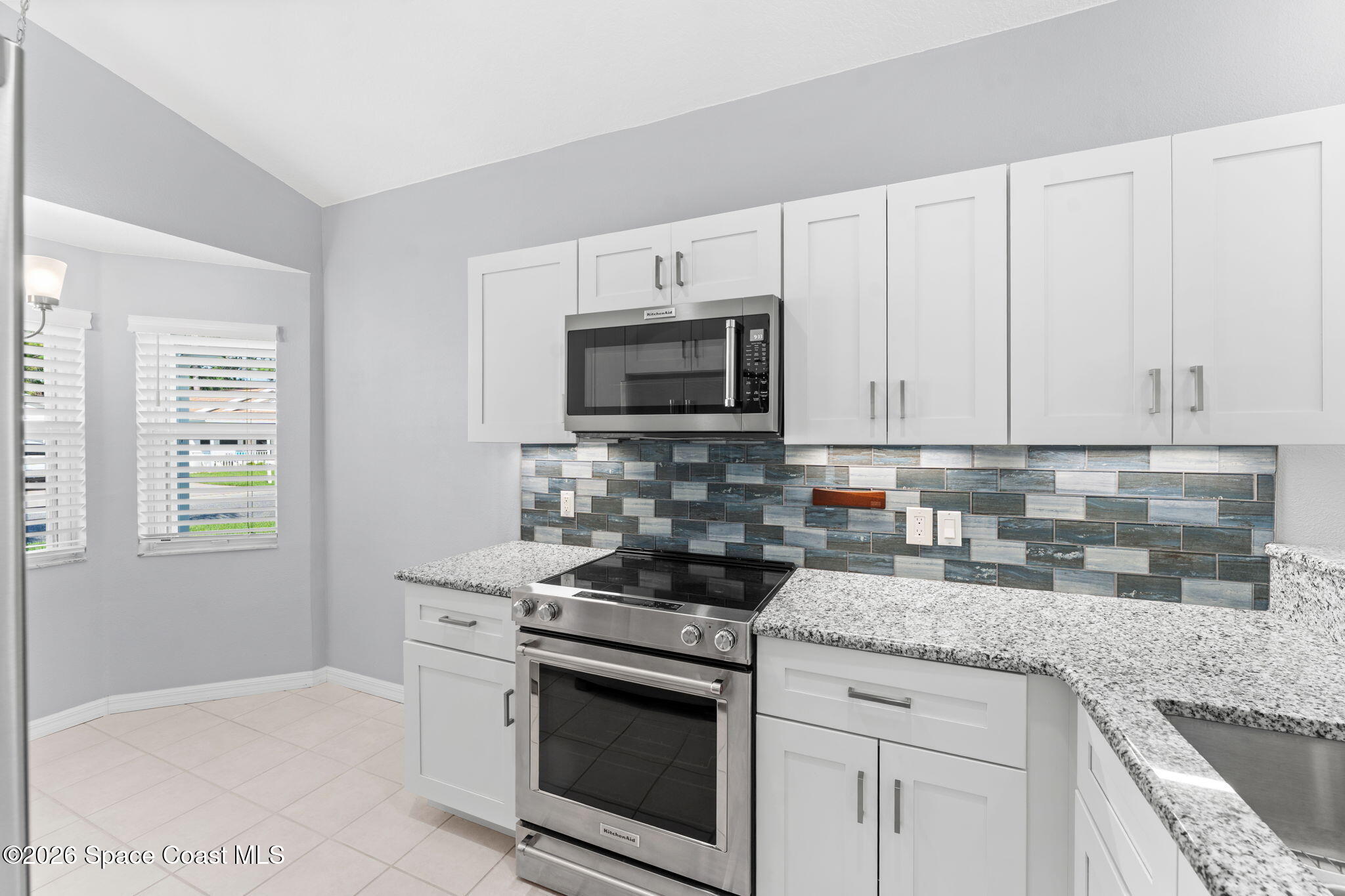 761 E Plantation Drive
