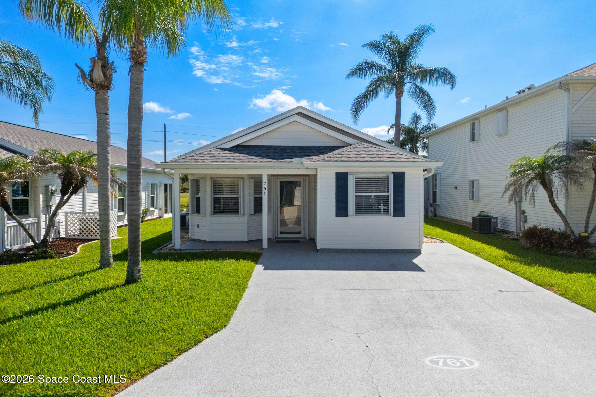 761 E Plantation Drive