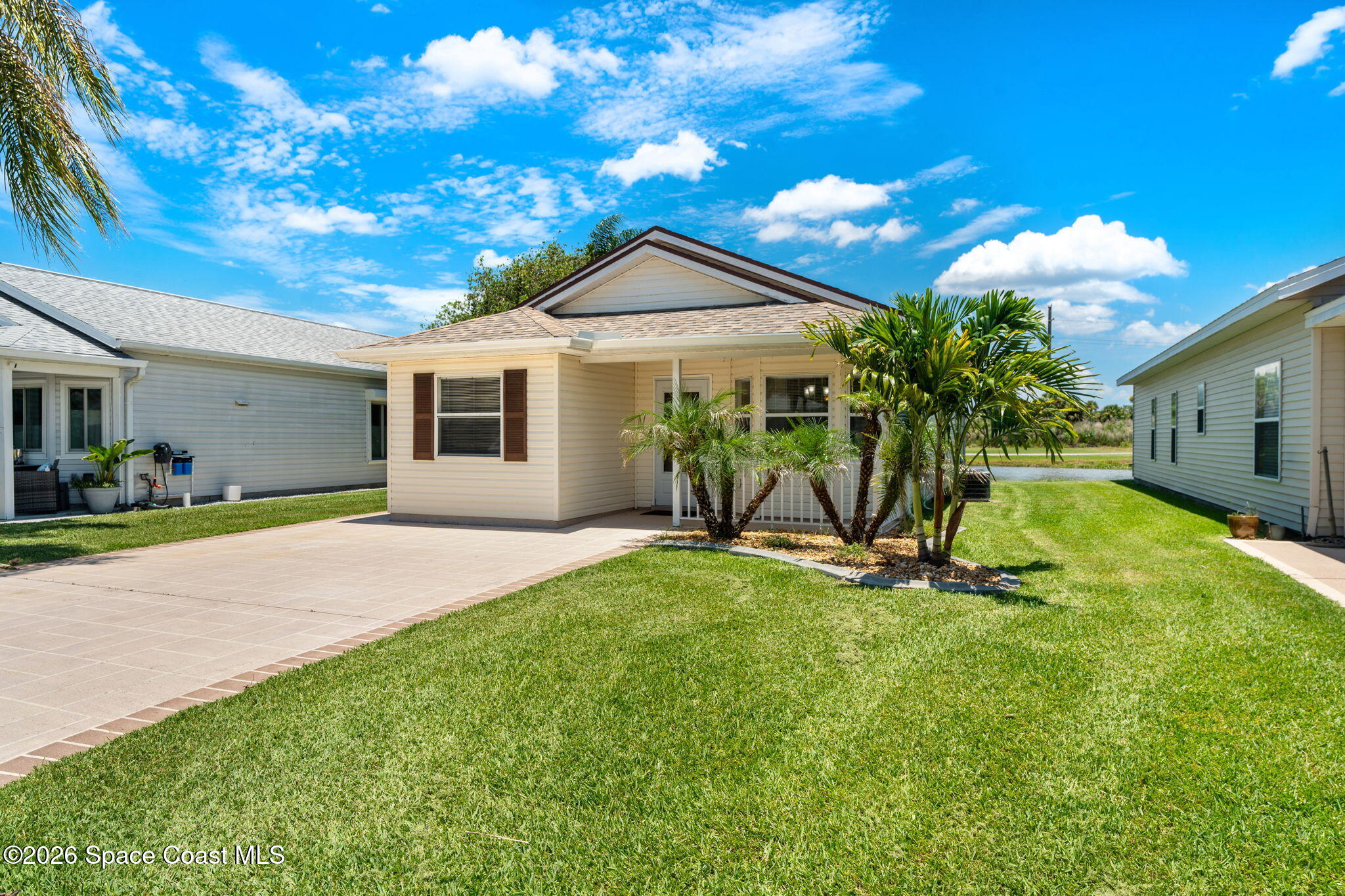 769 E Plantation Drive