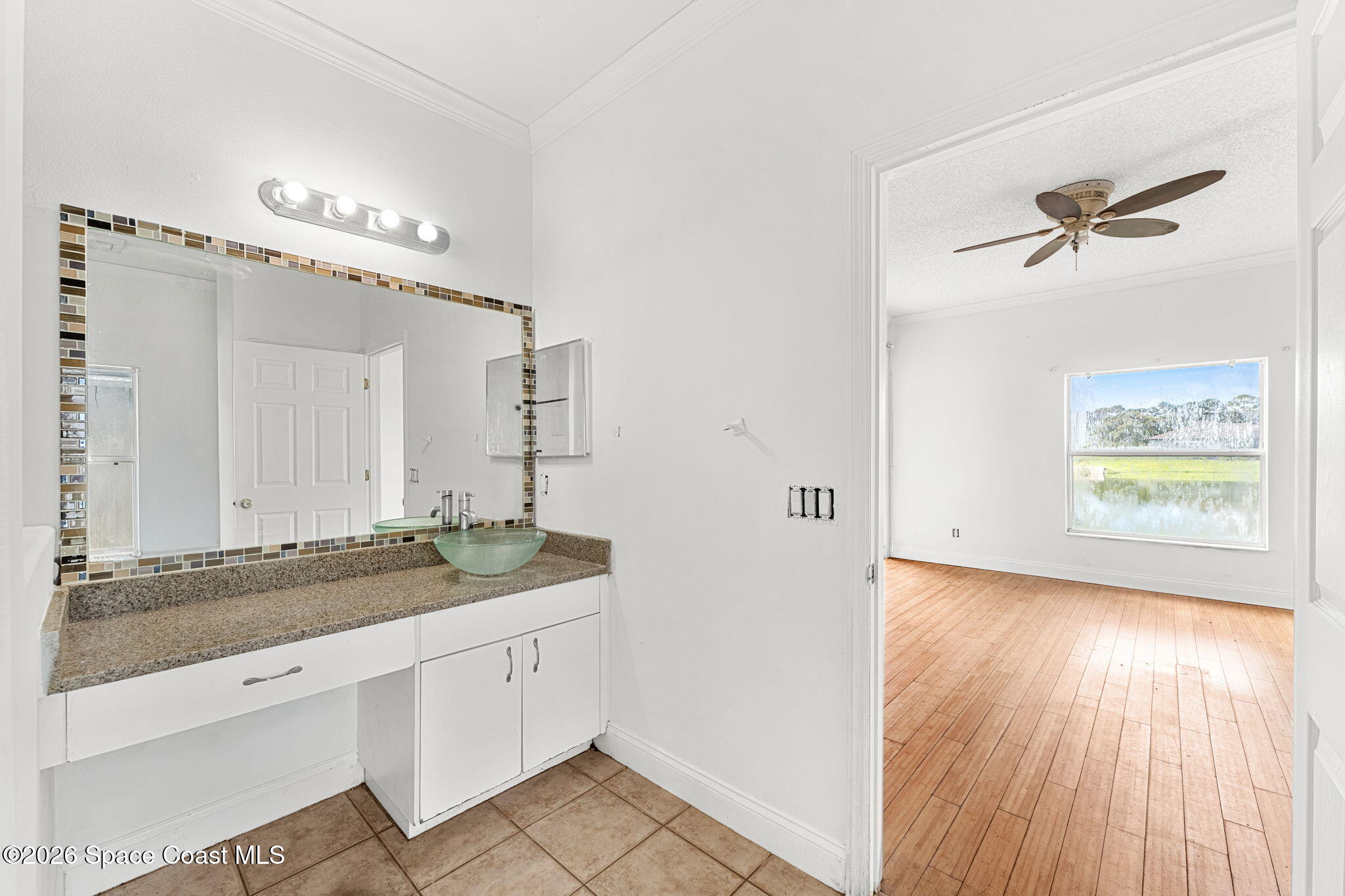 5313 Yaupon Holly Drive