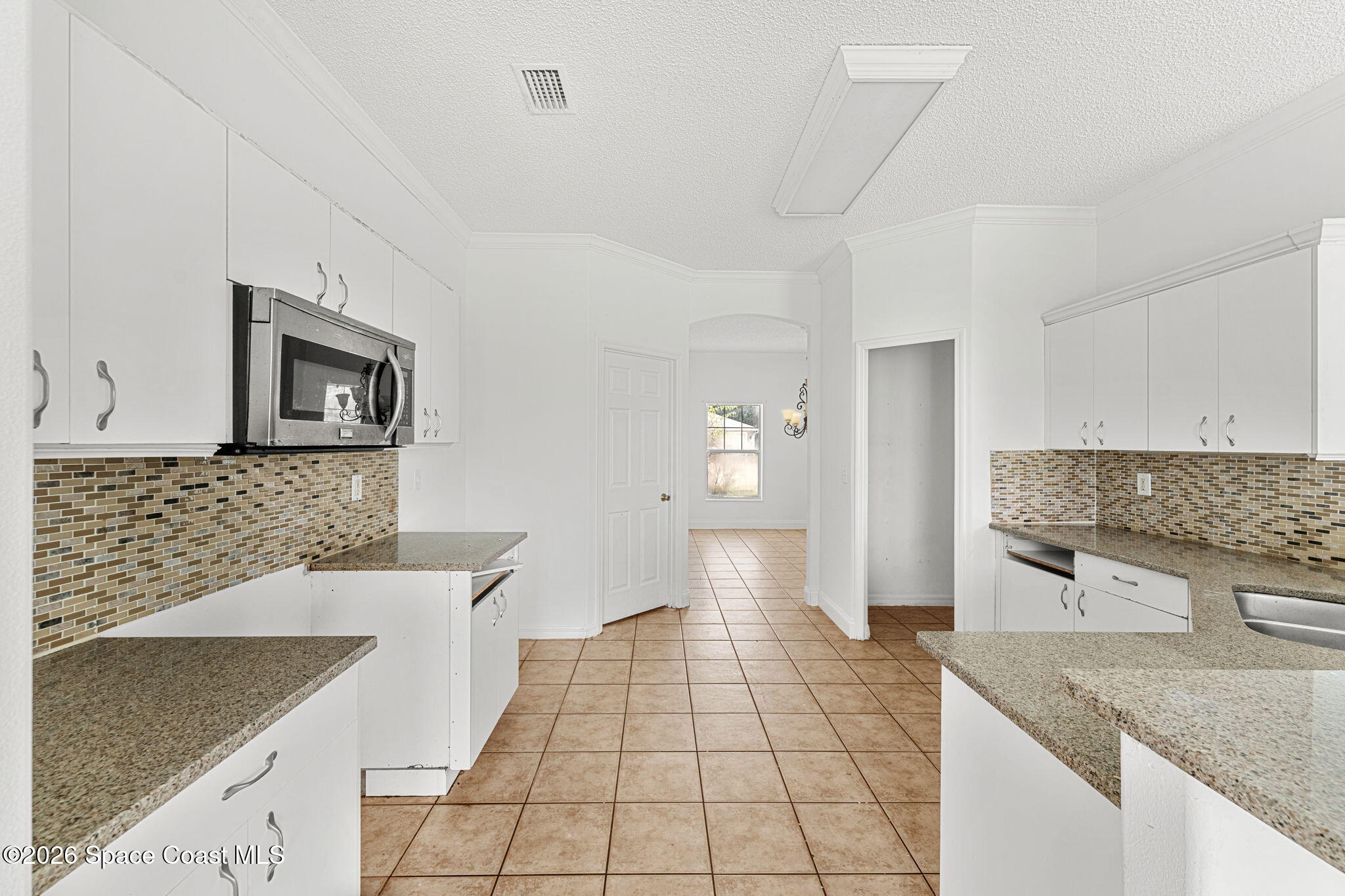 5313 Yaupon Holly Drive