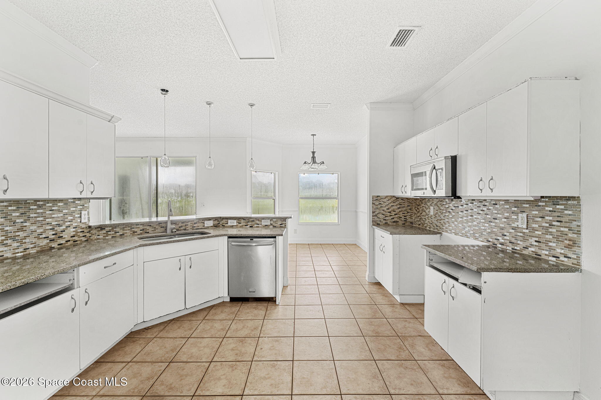 5313 Yaupon Holly Drive