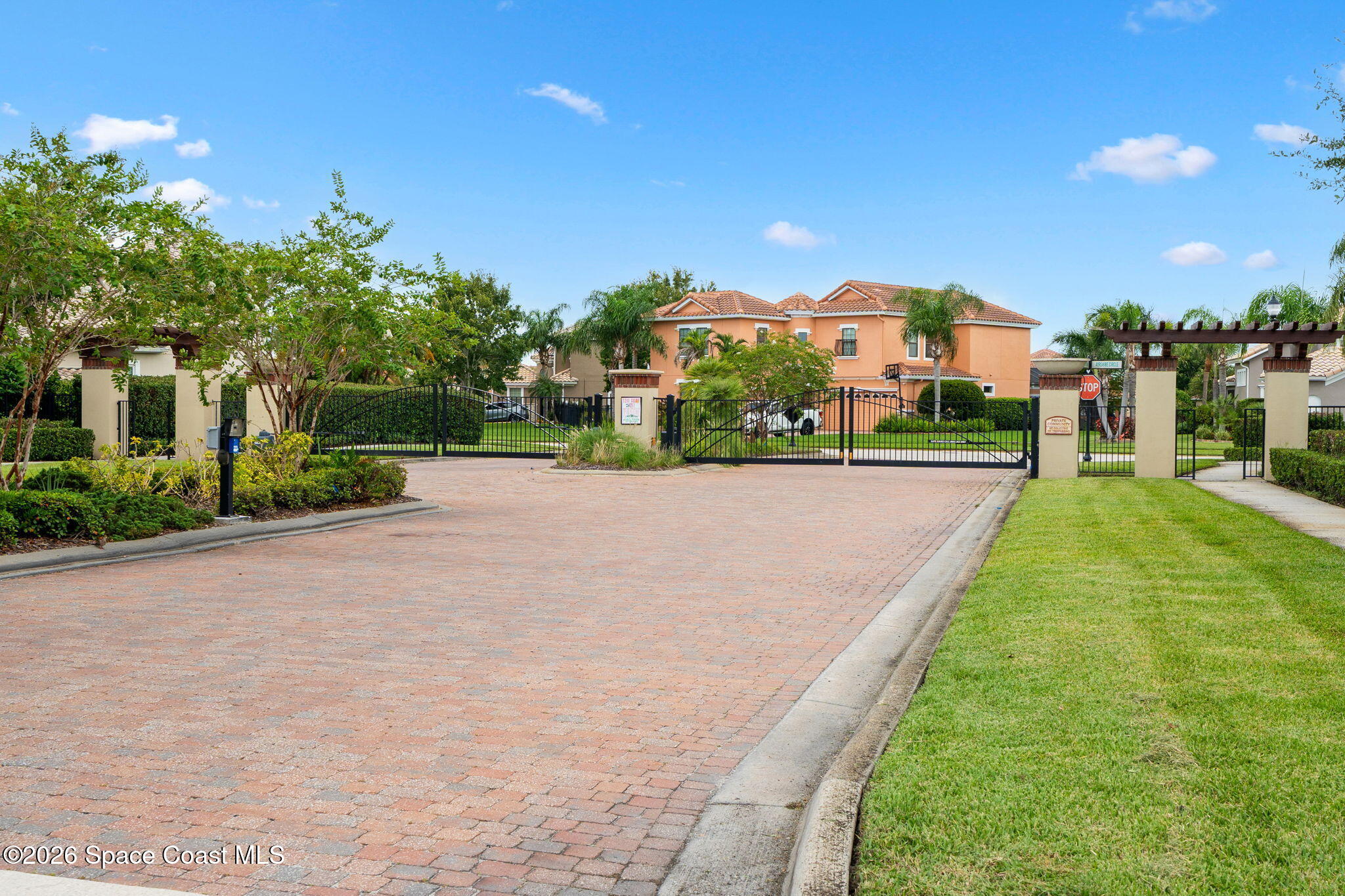 3536 Ayrshire Circle