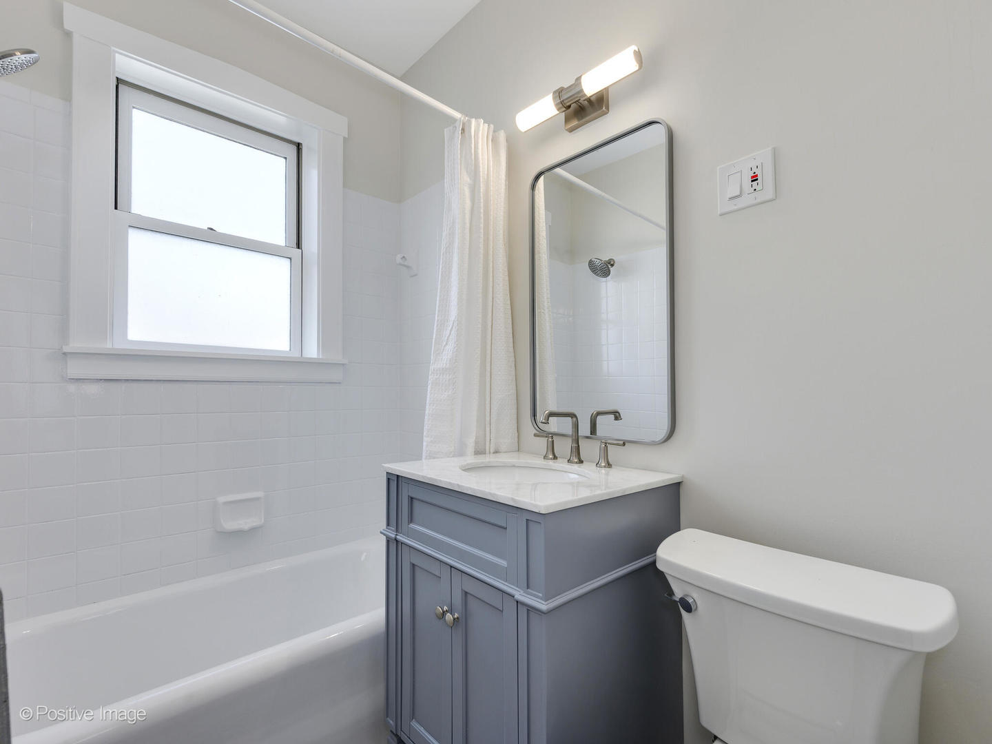 2125 W Pierce Avenue Unit: 3A