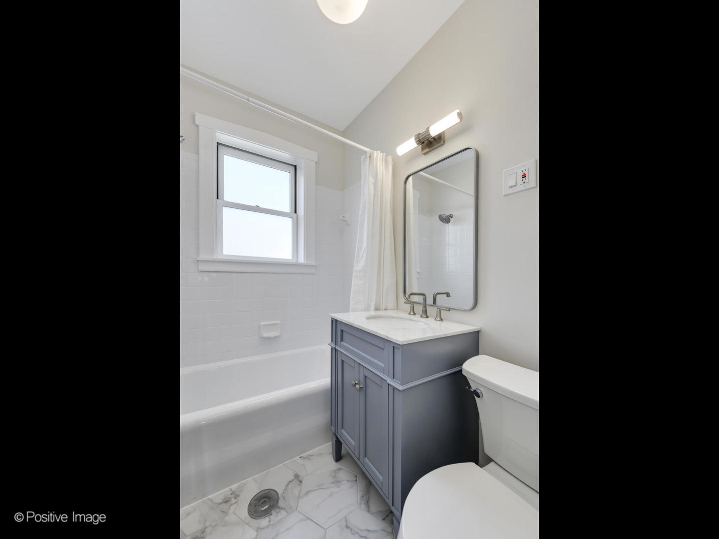2125 W Pierce Avenue Unit: 3A