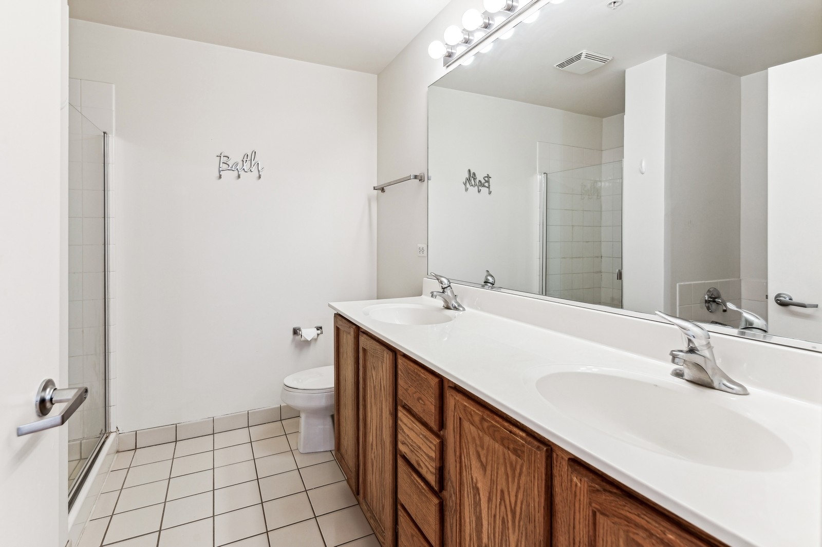 1717 S PRAIRIE Avenue Unit: 1509