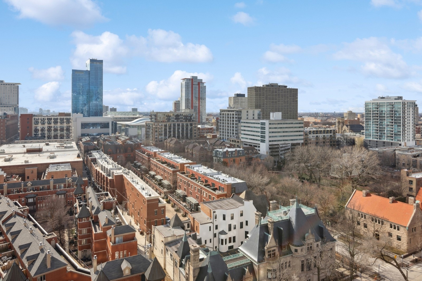 1717 S PRAIRIE Avenue Unit: 1509