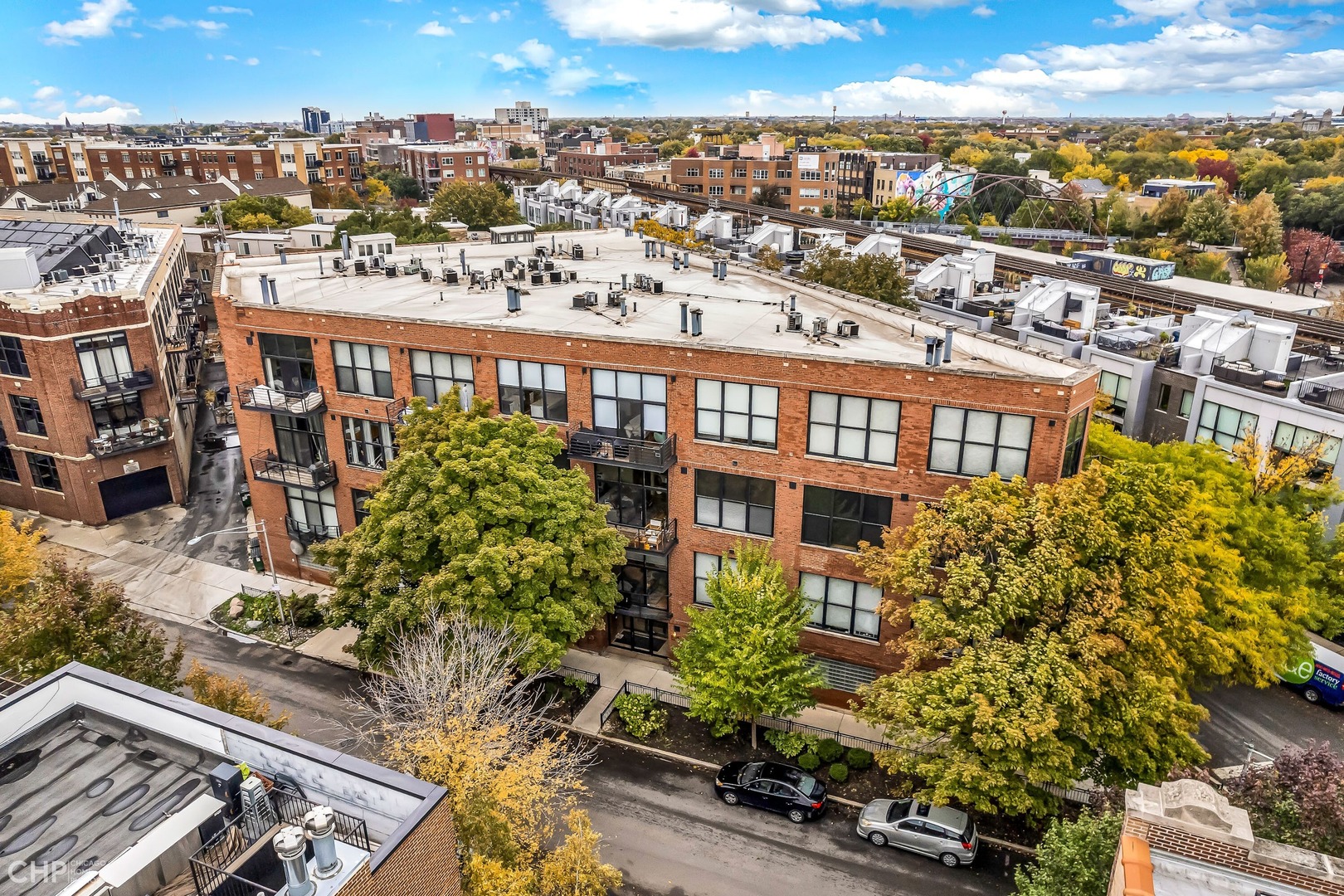 2210 W Wabansia Avenue Unit: 207