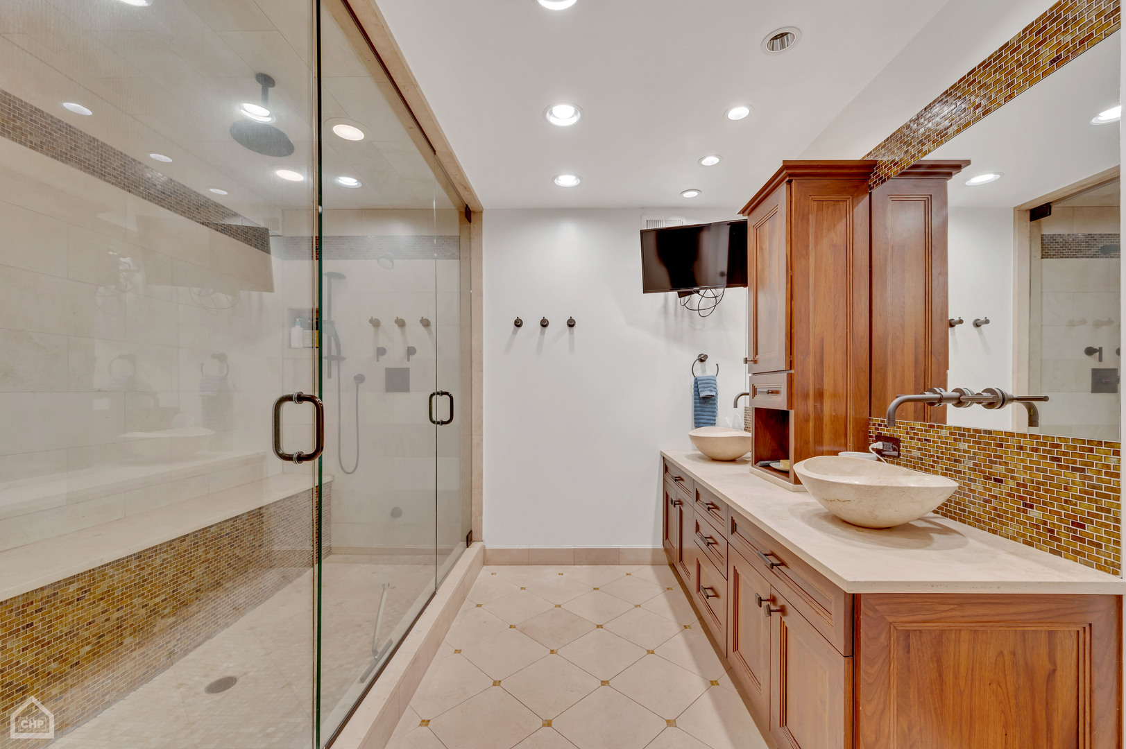1715 N Wells Street Unit: 51