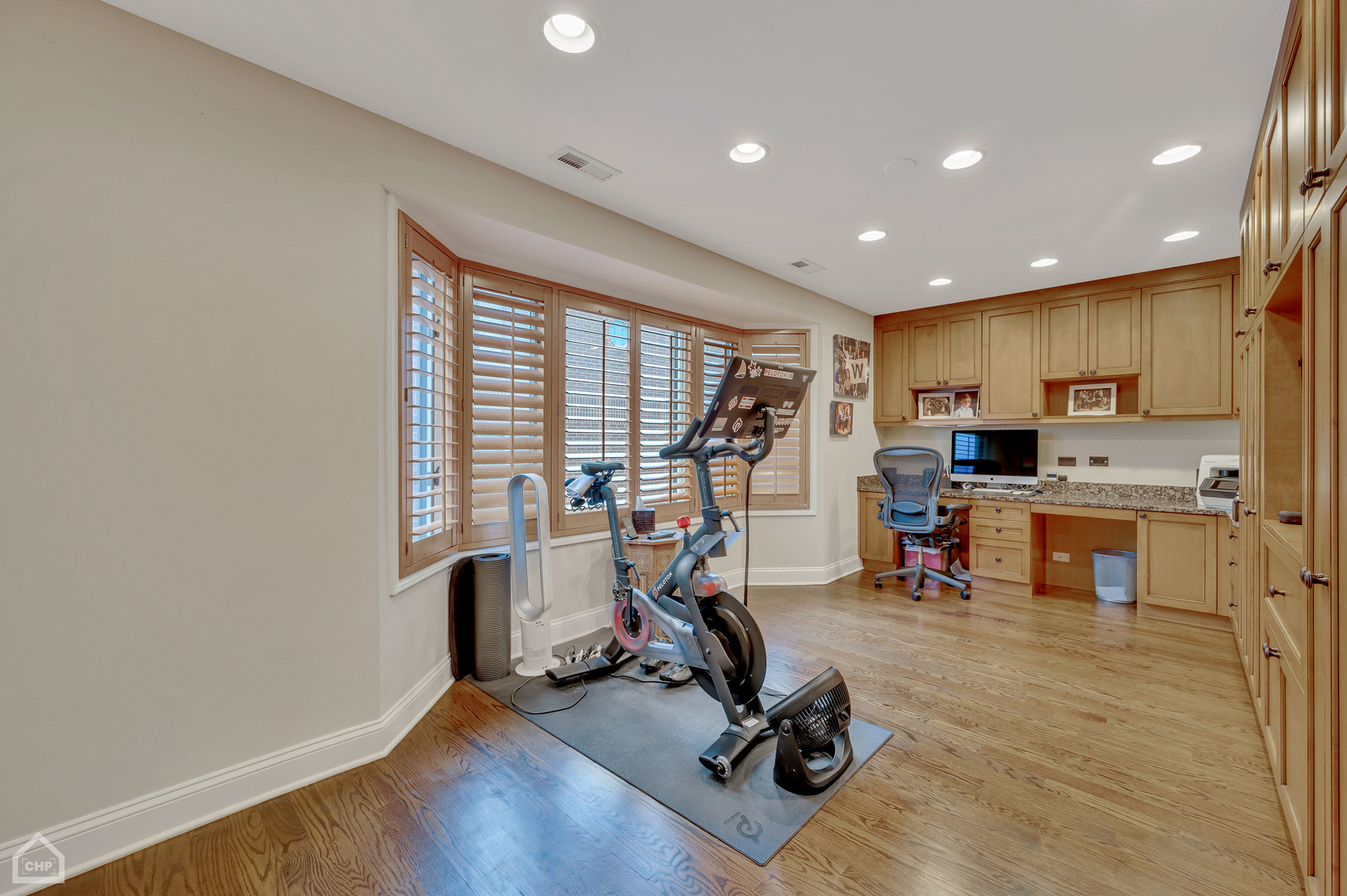 1715 N Wells Street Unit: 51