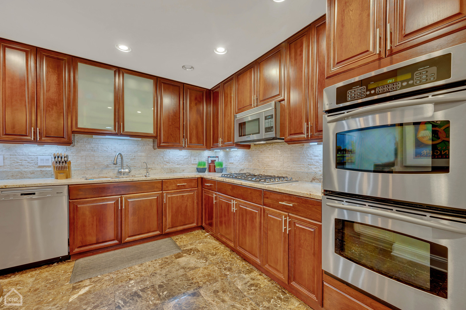 1715 N Wells Street Unit: 51