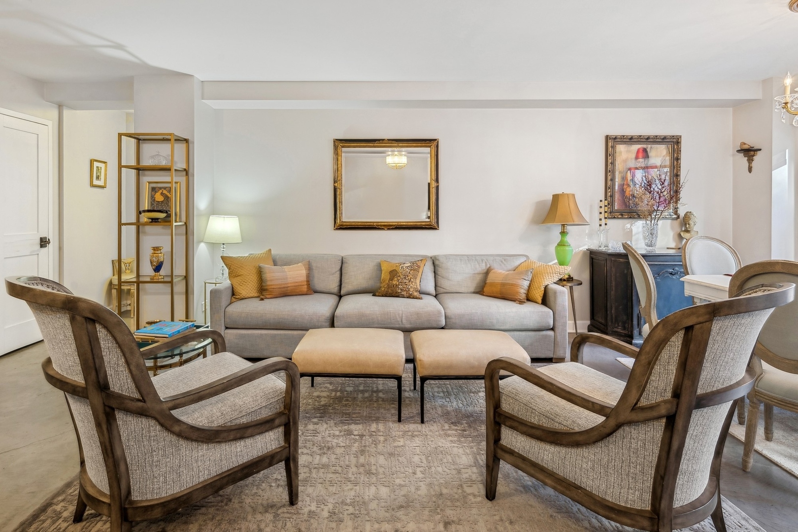 1350 N Astor Street Unit: 3C