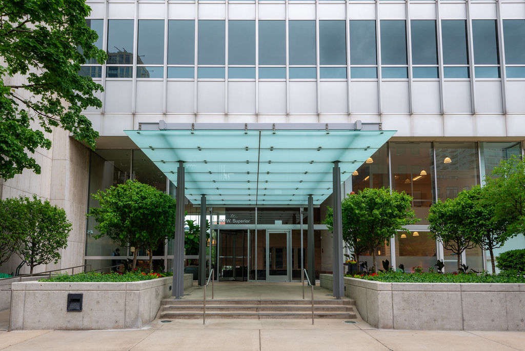 500 W Superior Street Unit: 2605