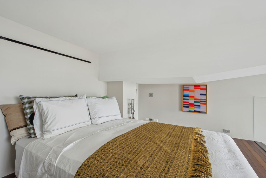 500 W Superior Street Unit: 2605
