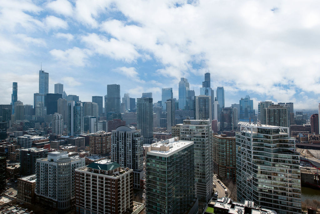 500 W Superior Street Unit: 2605