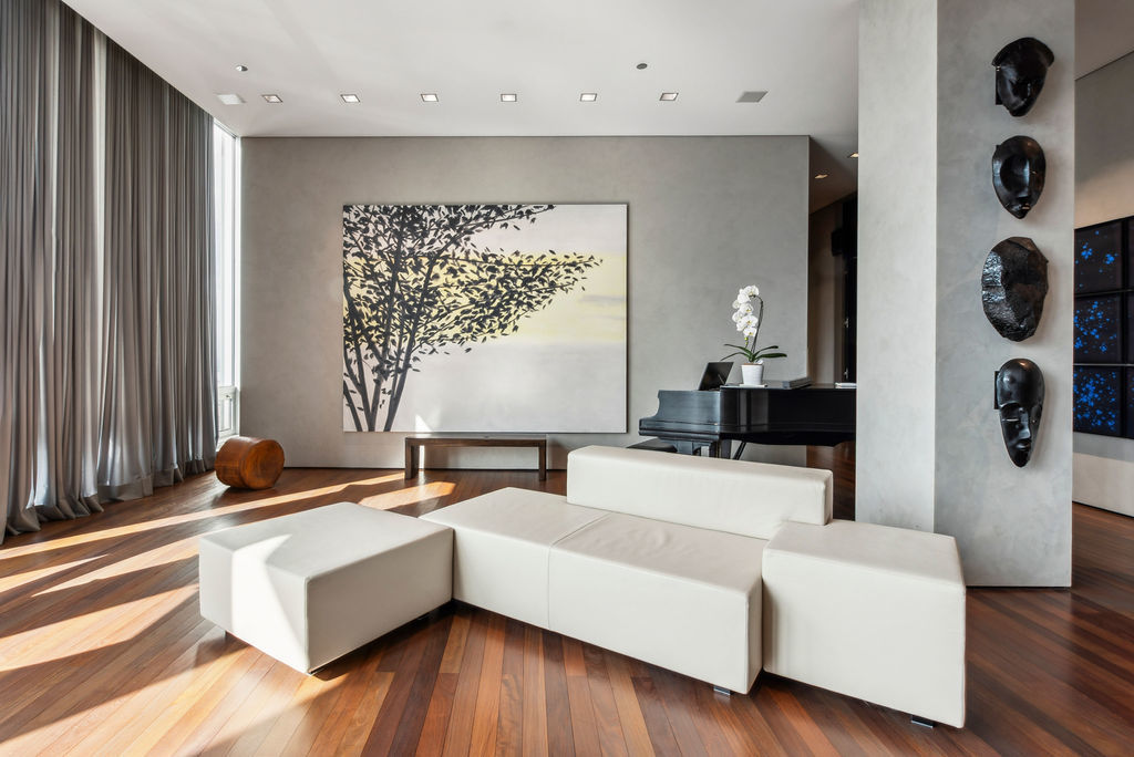 500 W Superior Street Unit: 2605