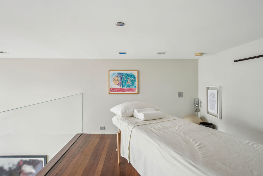500 W Superior Street Unit: 2605