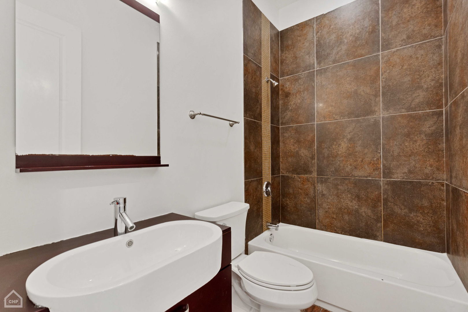 7238 W BELMONT Avenue Unit: 3E