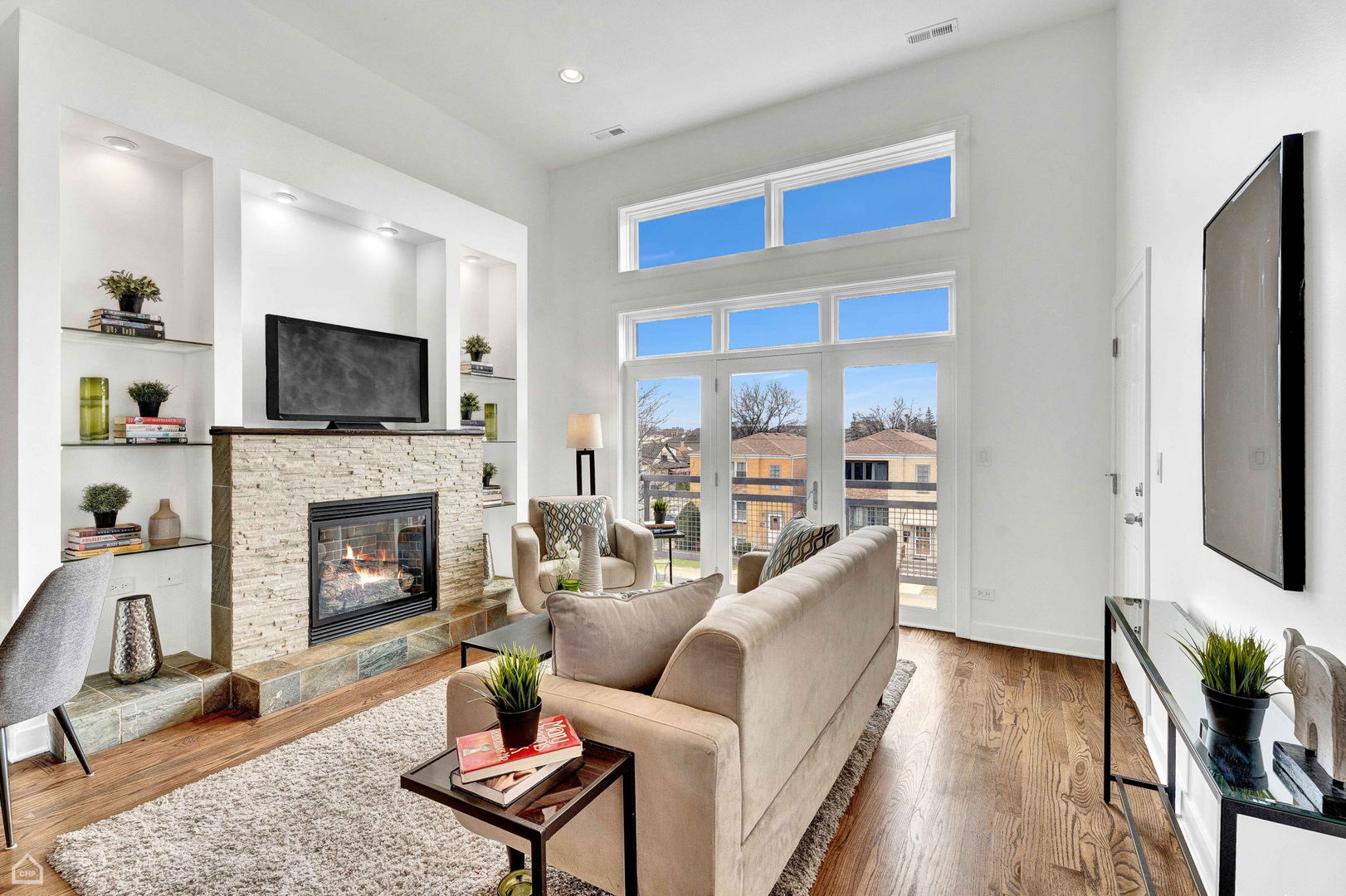 7238 W BELMONT Avenue Unit: 3E