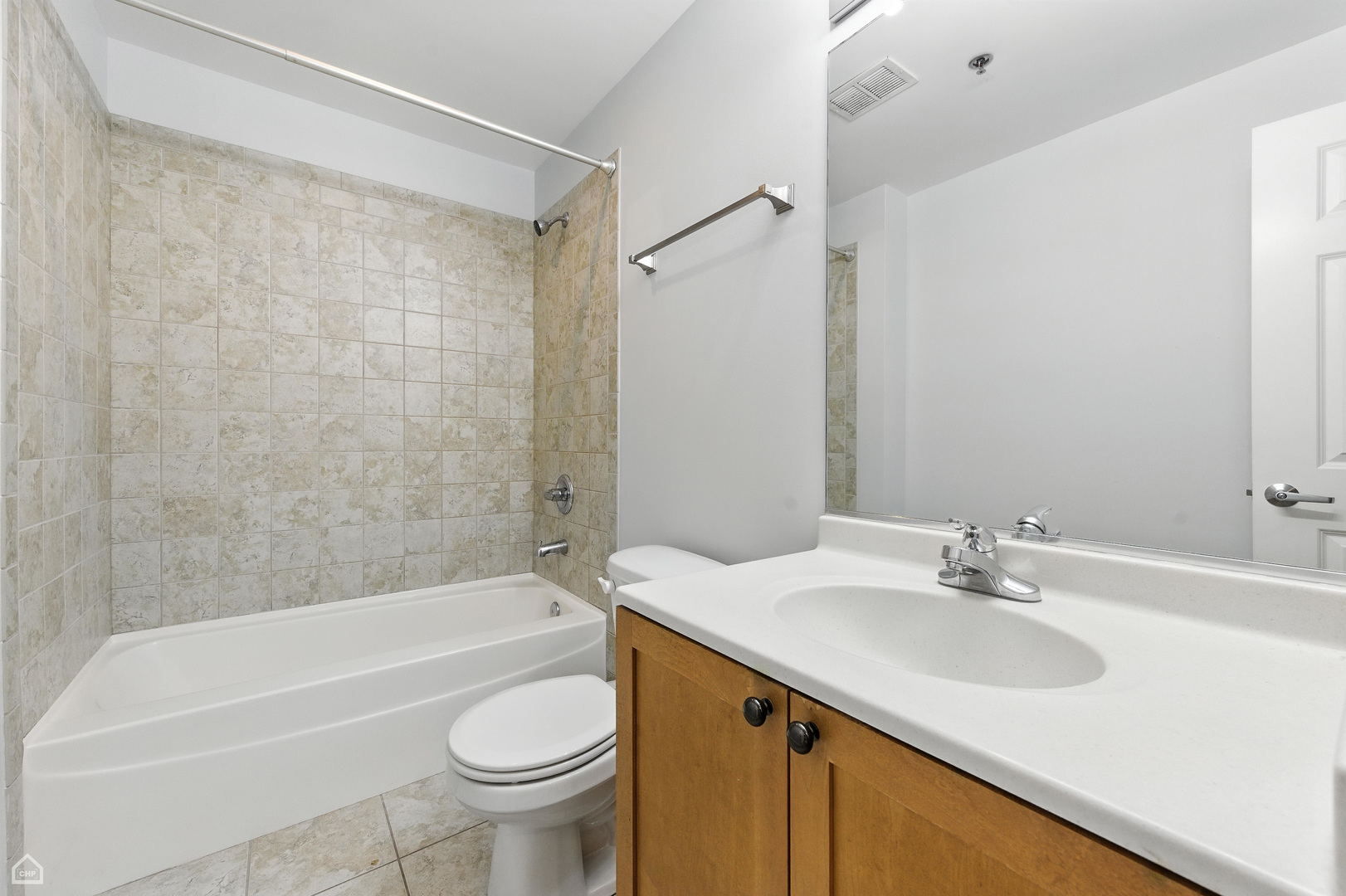 3450 S Halsted Street Unit: 406