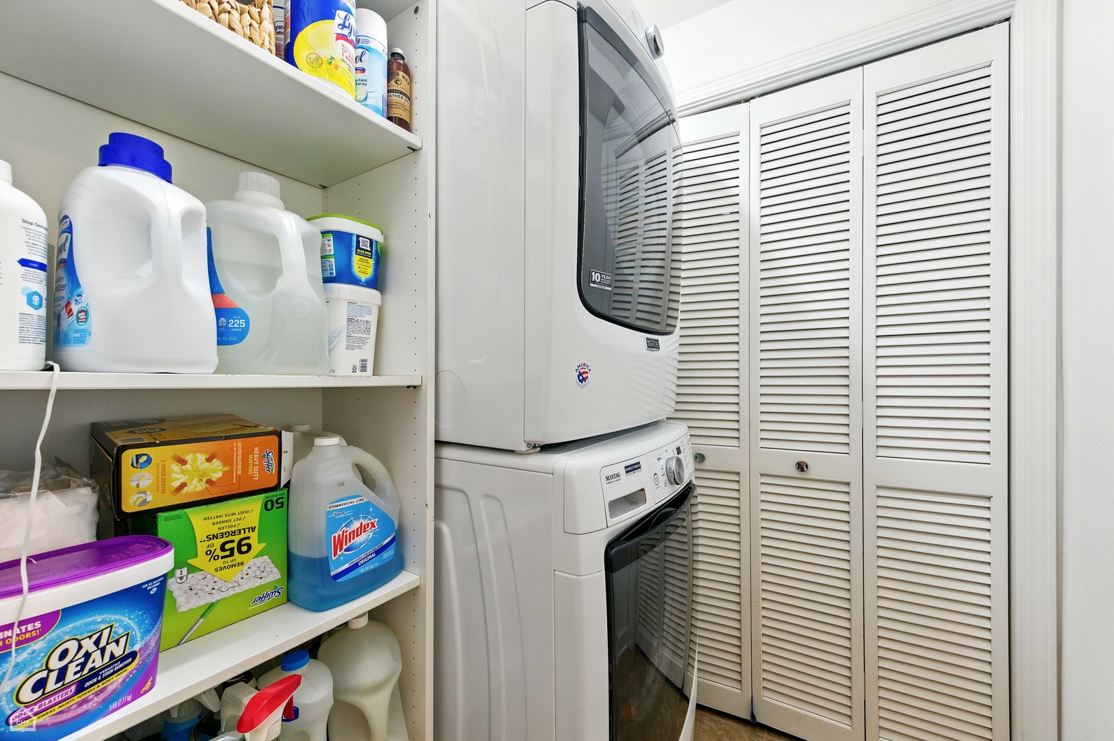 2736 N WOLCOTT Avenue Unit: 101